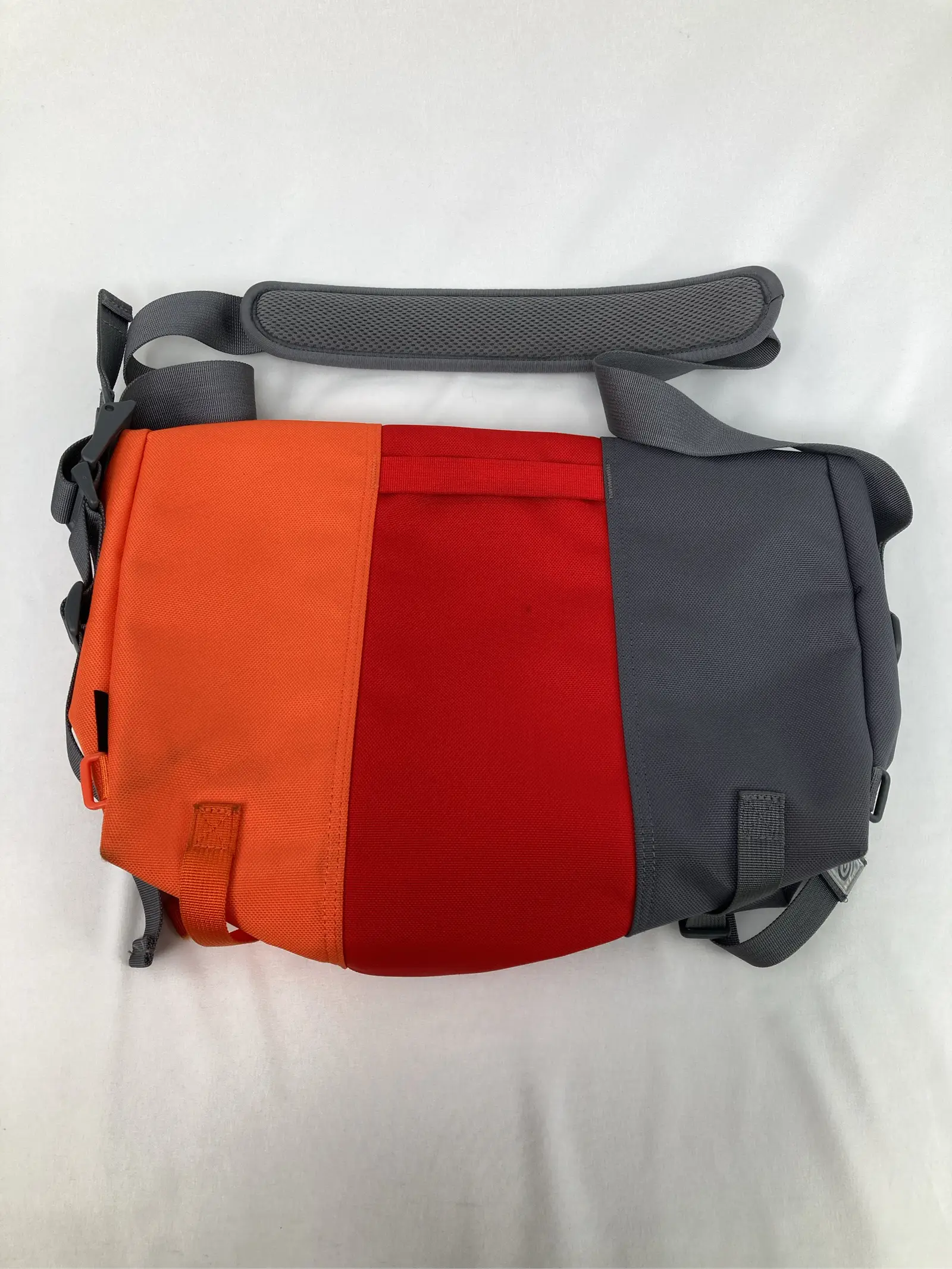 https://r2-worker.digdig.jp/product/3f412ab2-9d9d-43d7-ba31-2e01e4f3f0fa/06b49678-1728-42c7-92e7-81b7f9ce2efc