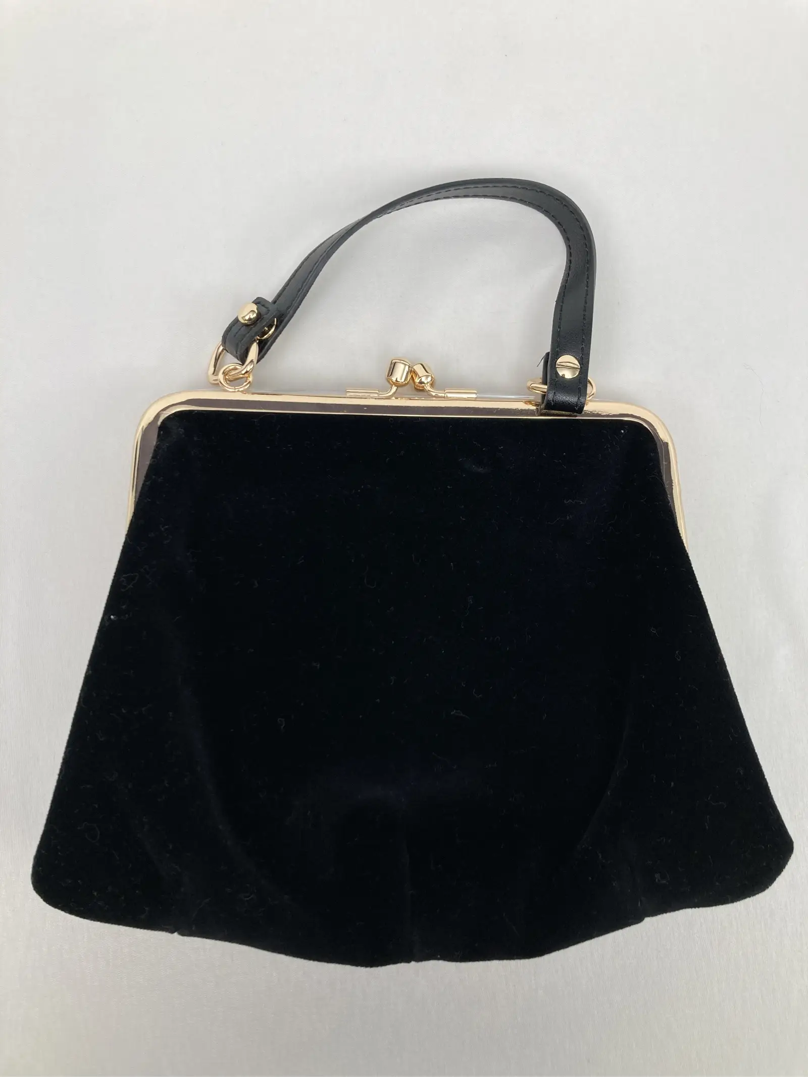 https://r2-worker.digdig.jp/product/3f7b7a07-b226-4f4c-8028-f0cd2f2c57cf/3870d4c1-acb0-4b79-a8e3-8d6140bb2e6b
