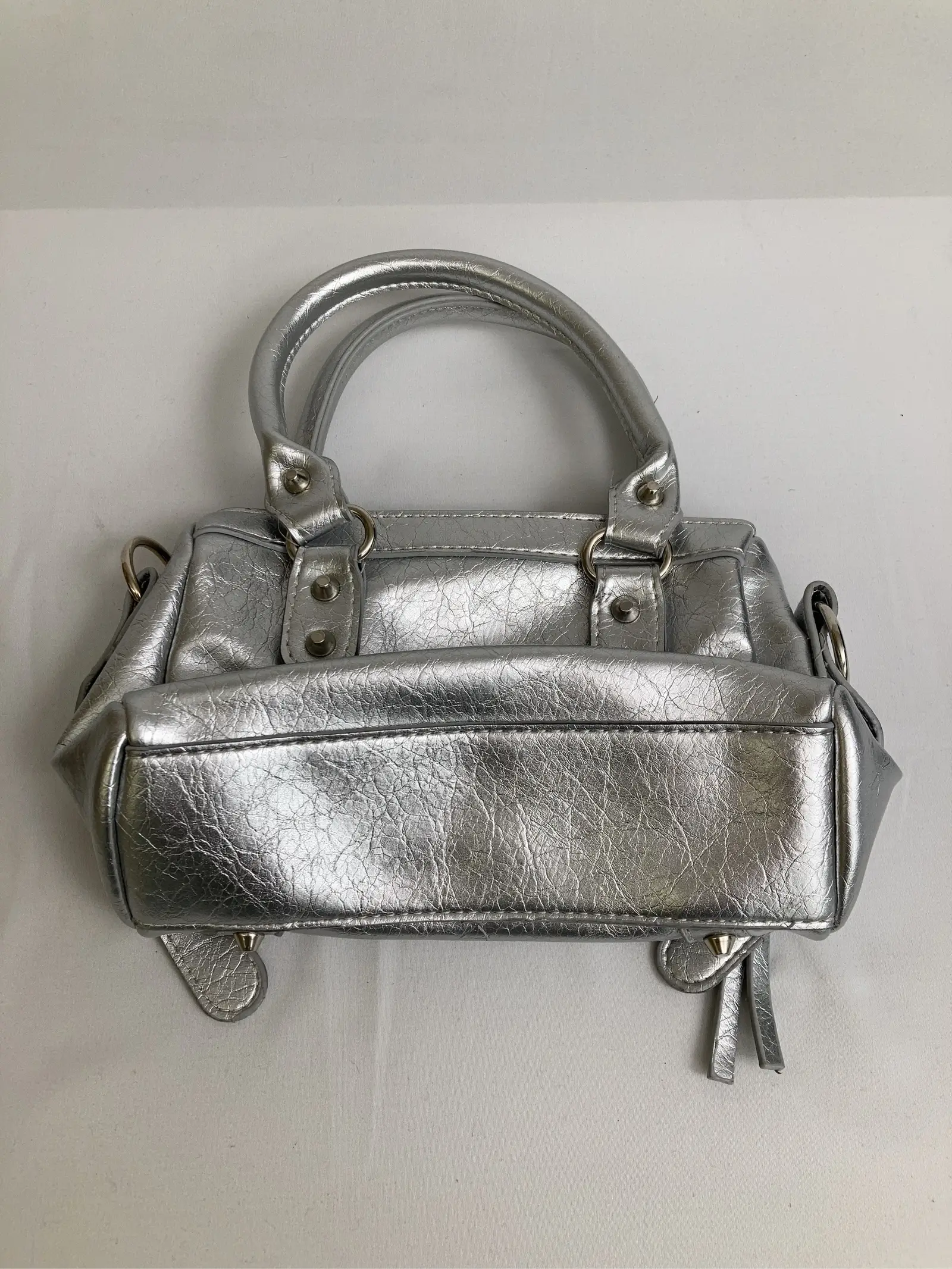 https://r2-worker.digdig.jp/product/3f980cbc-4eee-4f32-95f3-a0749fb4f303/5eee04dc-f3a2-4fa4-b3fa-c723ac89241d
