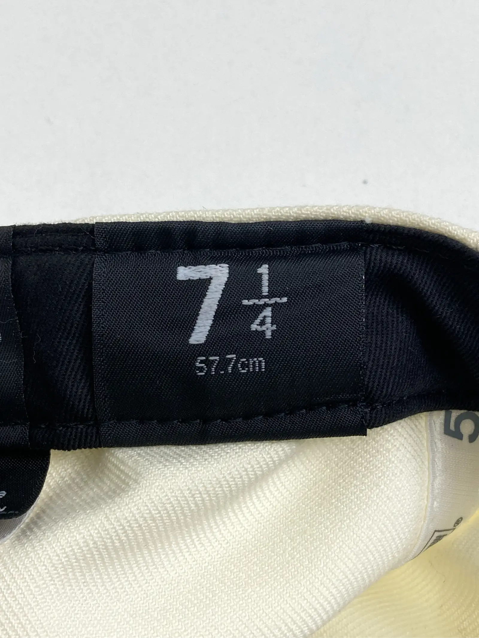 https://r2-worker.digdig.jp/product/3fa9a8b0-7f5f-4e5f-bf8d-f55933fd0512/a117a052-acfd-4054-ac77-a569dc79fe57