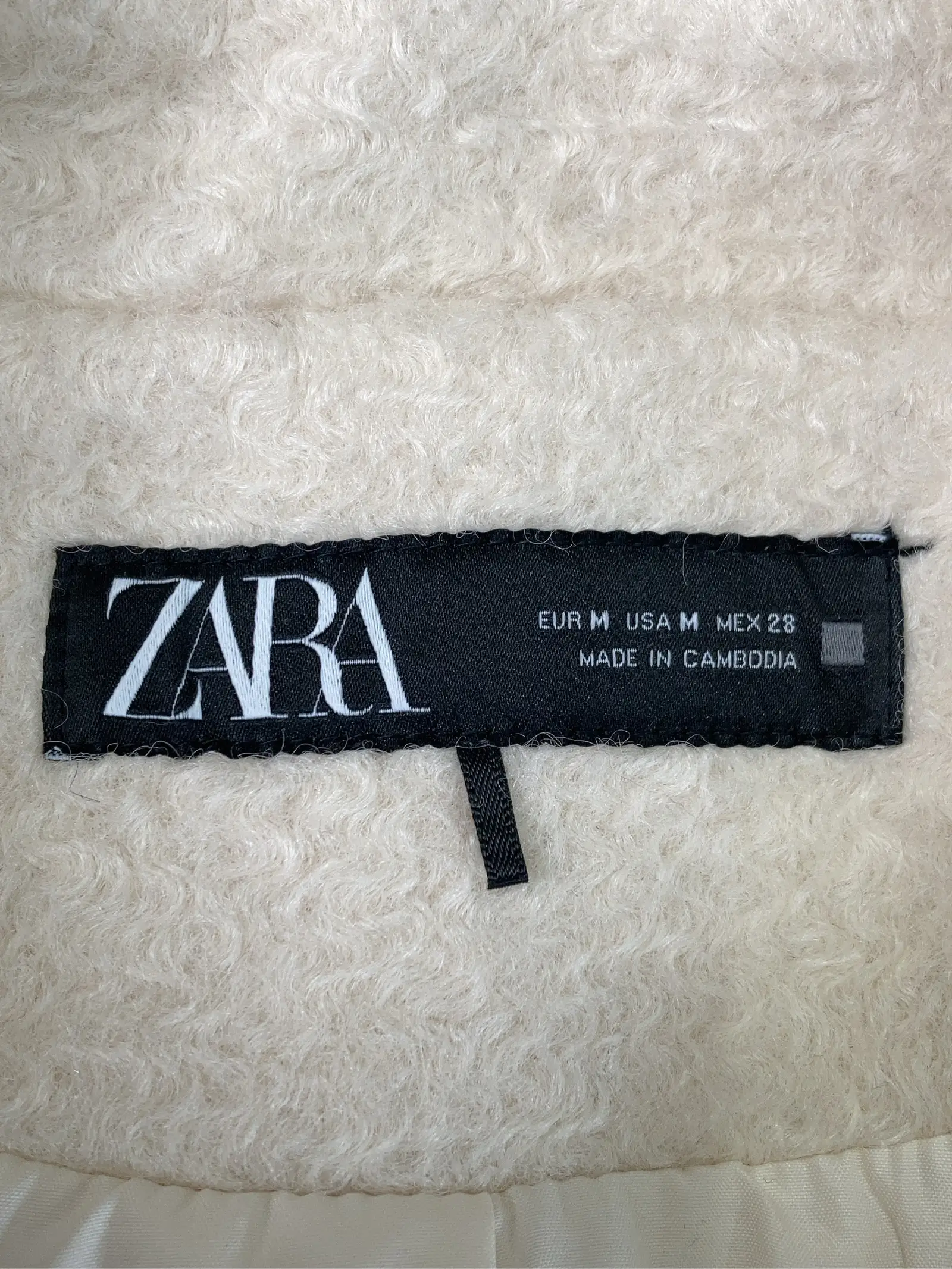 https://r2-worker.digdig.jp/product/3faa0034-efd4-483d-a4d5-b546c53162ea/31ce64dc-5823-4dc8-b0ca-65ad9eab17de