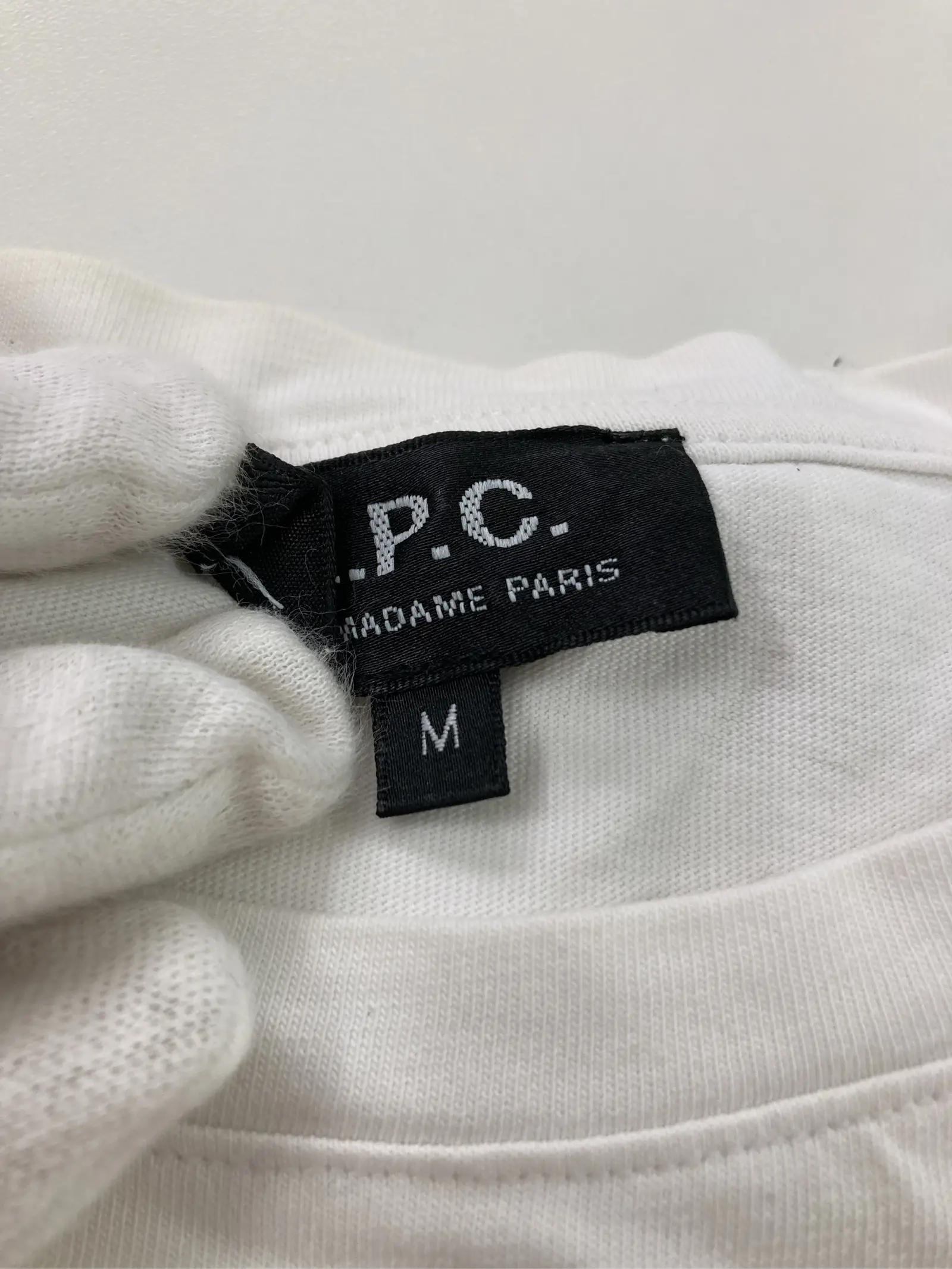 https://r2-worker.digdig.jp/product/3ffc57d5-a012-495b-ba03-56d42b30a16c/8432476f-6f60-49ce-8cb7-c1b6872aea9d