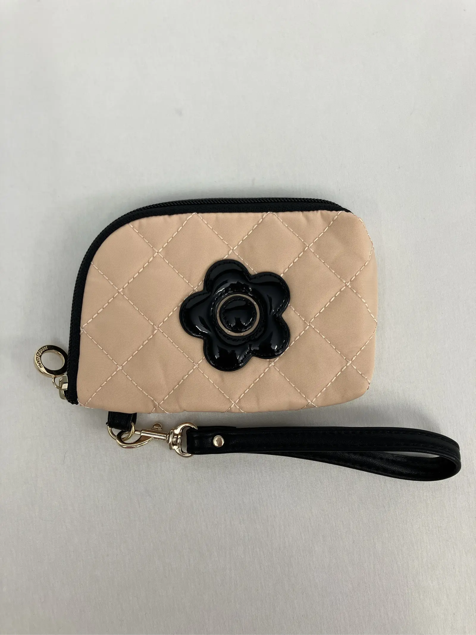 https://r2-worker.digdig.jp/product/40409af9-ec7b-4b1b-b932-de2f822db456/5f396af0-19a0-4d96-bbf0-530cf2461621