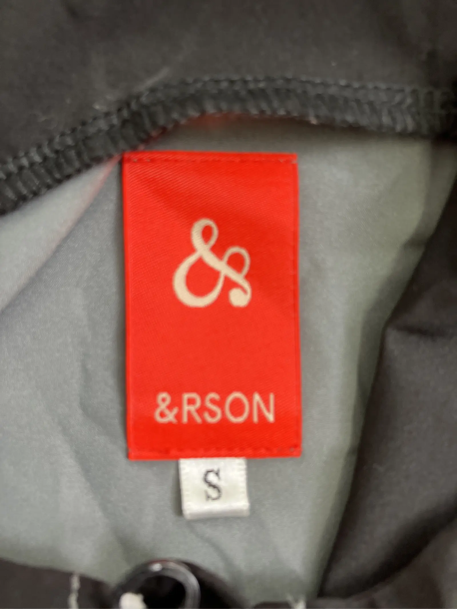 https://r2-worker.digdig.jp/product/405ac83a-8123-46ea-a284-69827b5e3e84/bba16e96-8b84-4162-a93e-610a45aea1a9