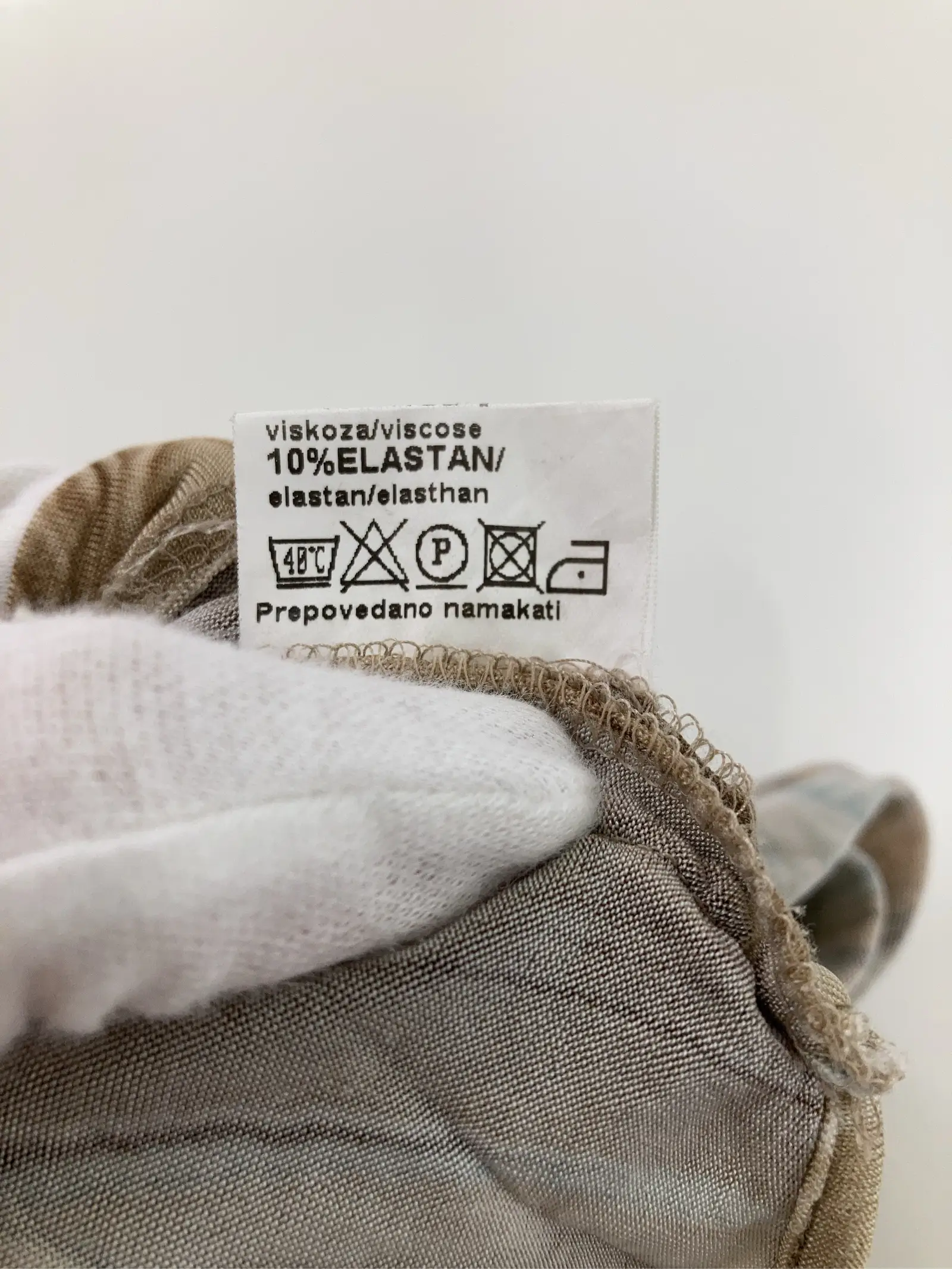 https://r2-worker.digdig.jp/product/40edebd0-ae71-472c-a918-b2f1b491f894/6be312fc-9962-4843-bf5a-6f0e65b5873e