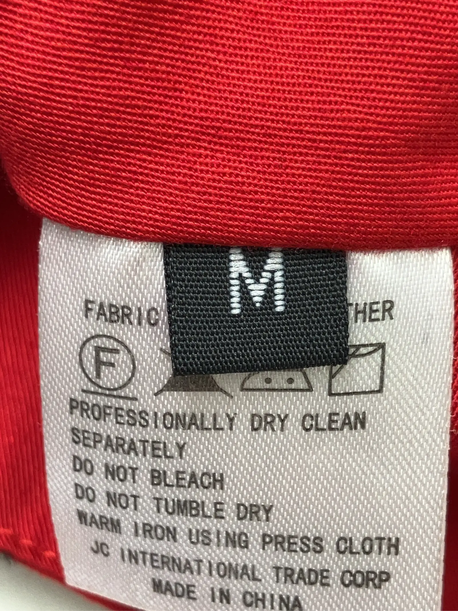 https://r2-worker.digdig.jp/product/40fb8005-115a-484f-9f8b-600975d9ba00/38111b5f-5168-42d1-b340-cec2886c2ca7