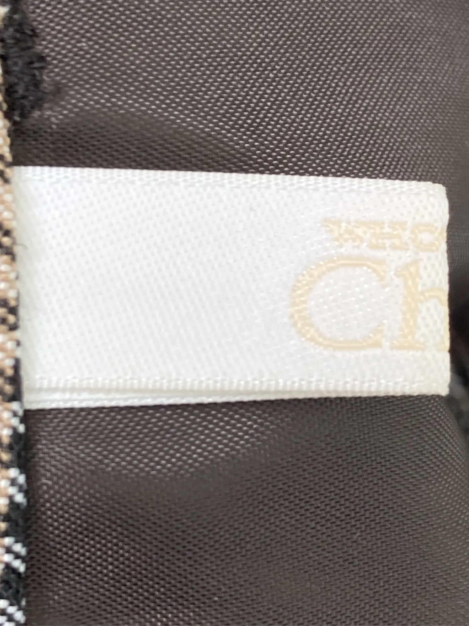 https://r2-worker.digdig.jp/product/41d6b14f-f1ae-4d47-ac73-6b353dd0476e/b4b85b2a-4378-4629-a66e-b256d17f5339