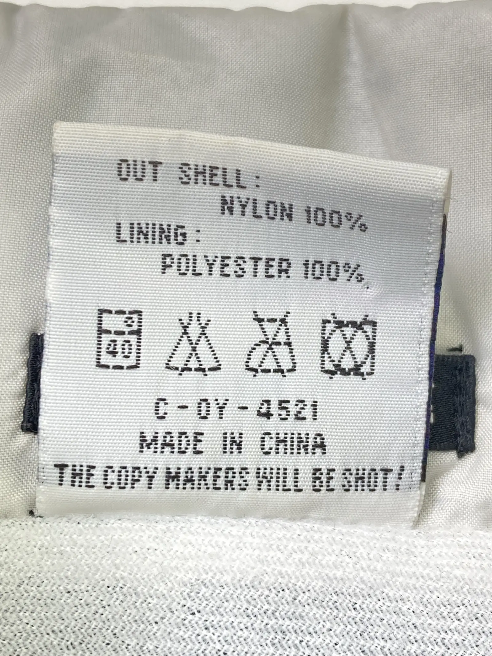 https://r2-worker.digdig.jp/product/41e0e576-9c91-470c-a7c7-92941b816182/8b4e4fdf-dbed-45fe-97f5-ff3b86c04dca