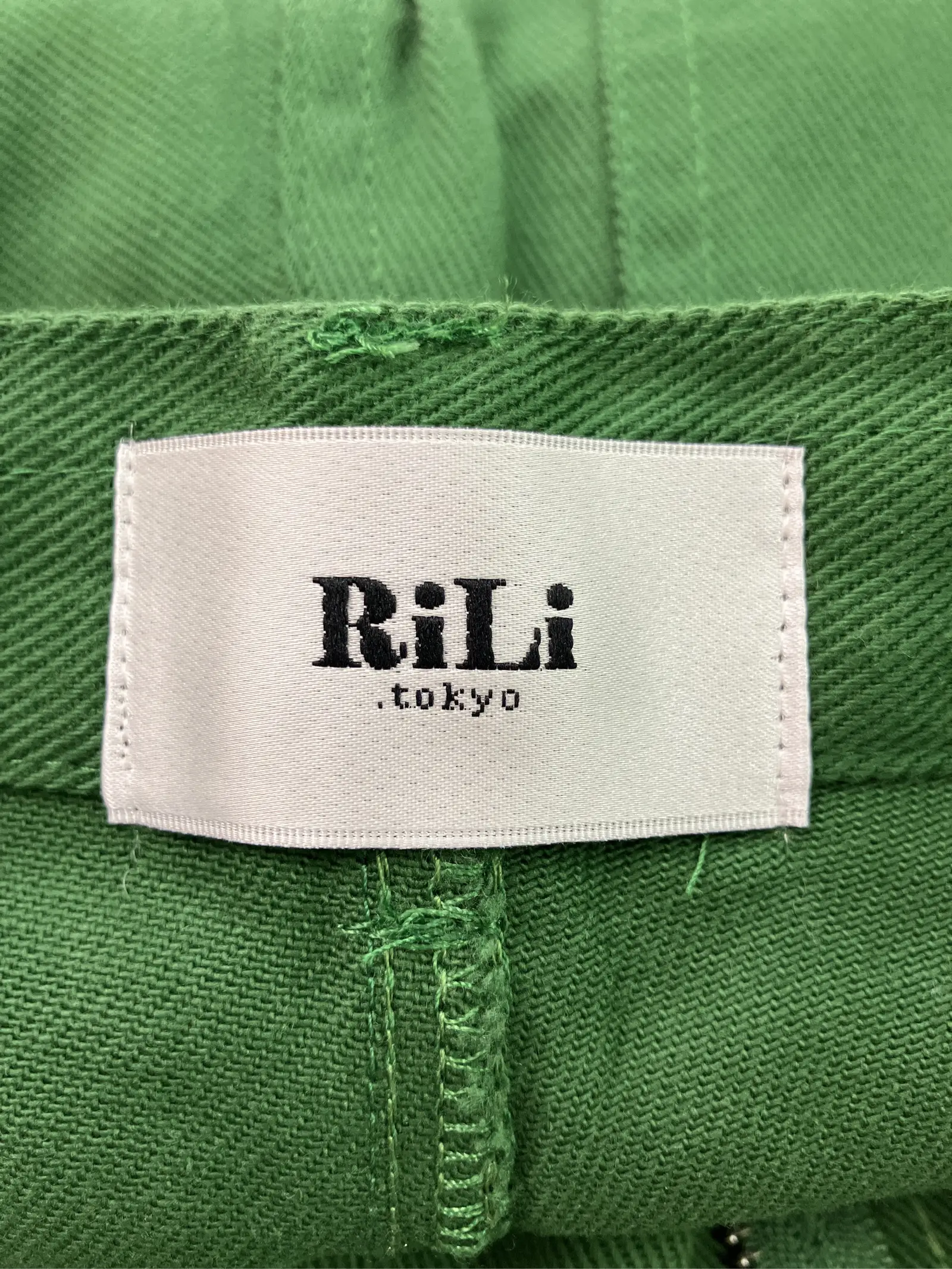 https://r2-worker.digdig.jp/product/422b2881-a9b6-40c9-8d15-948f8ba01be7/79403ed9-4243-4bc7-ab01-49384a76b36e