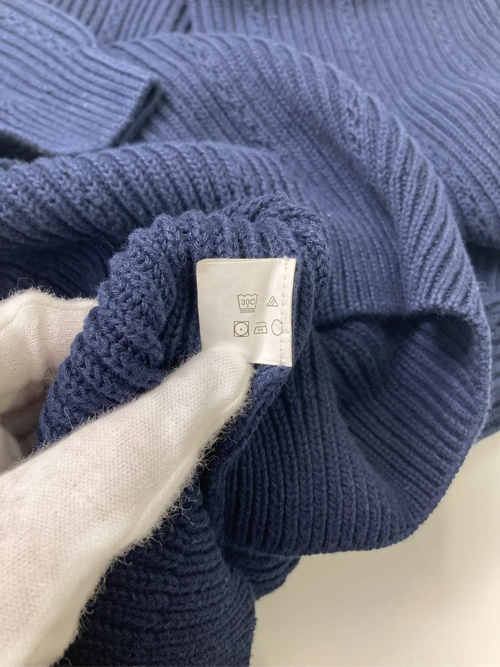 https://r2-worker.digdig.jp/product/42fa5e74-3b04-4518-93b8-c8c150c5bb18/38882b36-0aff-470d-8d5d-7ed6e4e1a19e