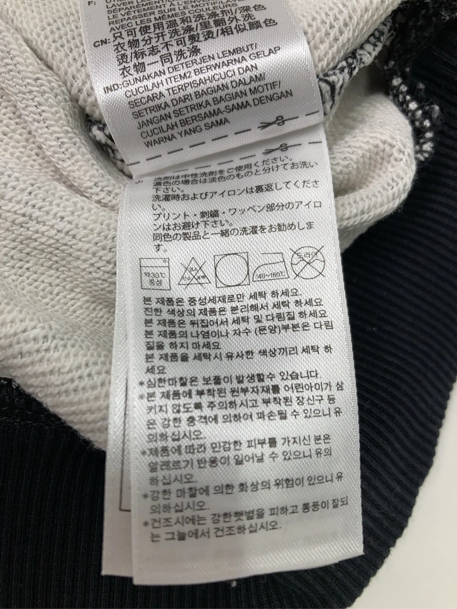 https://r2-worker.digdig.jp/product/433655f3-55c1-4911-a63e-1e9e7a3c2bb1/8e0ff55b-c39a-4b20-81fd-116a32312e2a