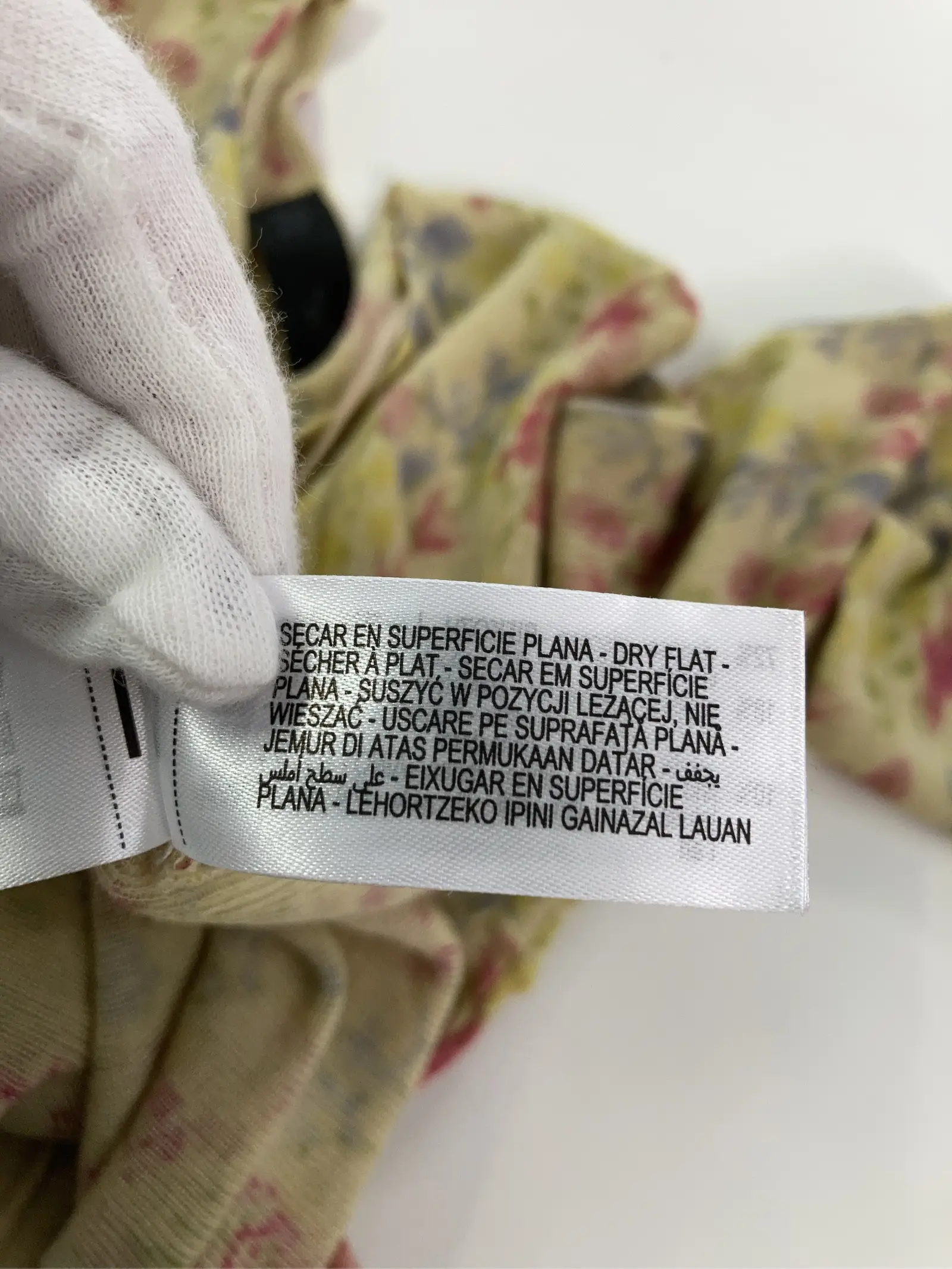 https://r2-worker.digdig.jp/product/43404b03-0b3a-4cd4-a0c3-c0a924117fe7/8329cc84-b588-4297-962b-053f0706683e