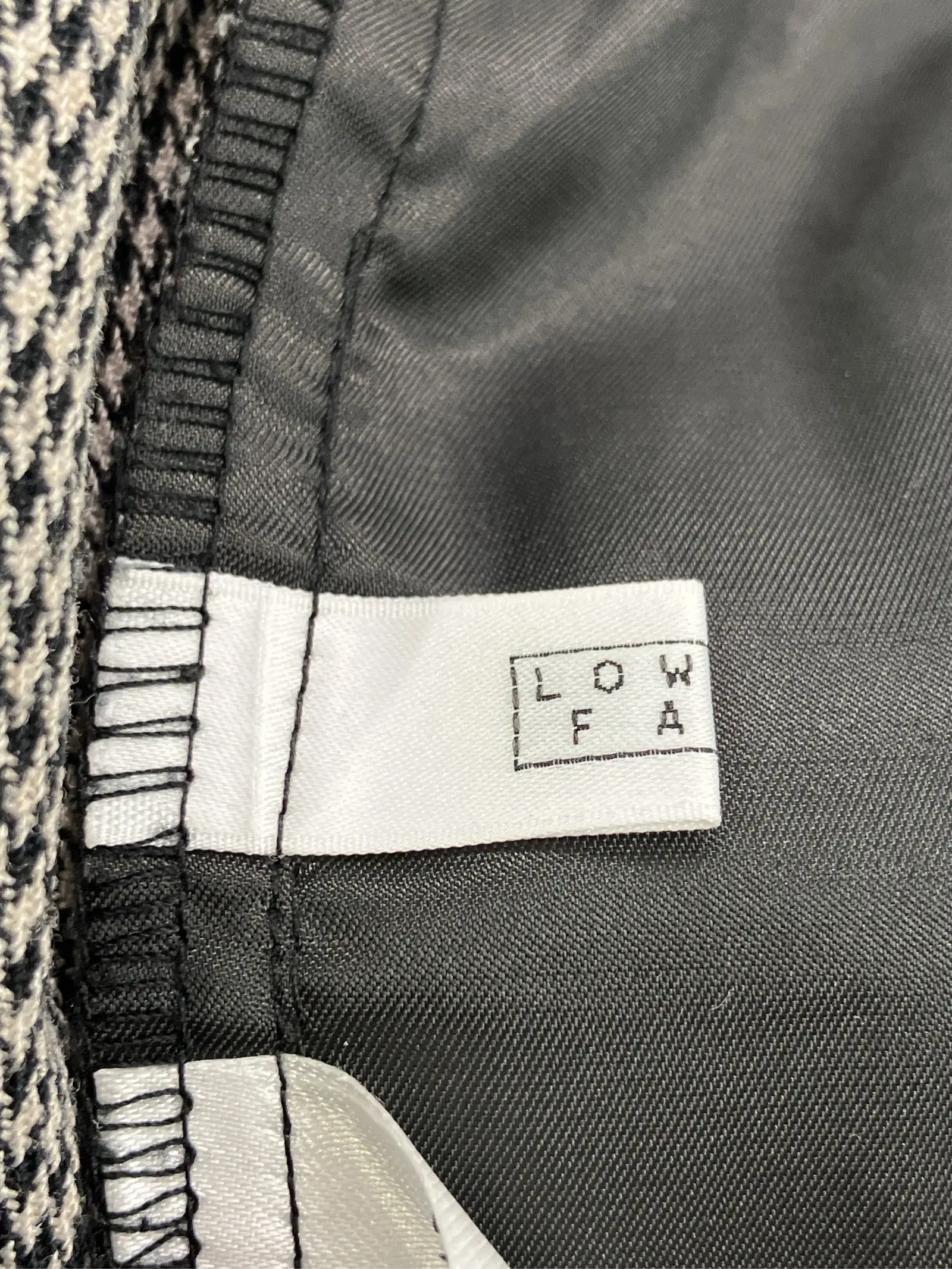 https://r2-worker.digdig.jp/product/43931dd1-21a7-4a39-ba65-b98bb0f06e13/55dfd5cc-4df0-4ced-9f96-1235ce43b507