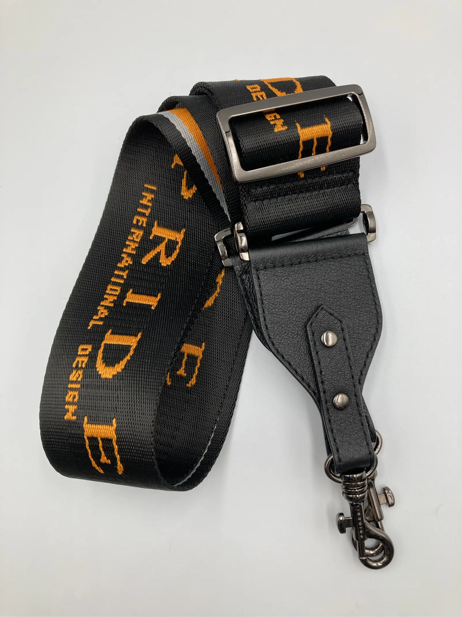 https://r2-worker.digdig.jp/product/43b05339-82e1-4720-a1f2-91c40a280b00/e597d671-89b0-425d-8646-7ec1fc635196