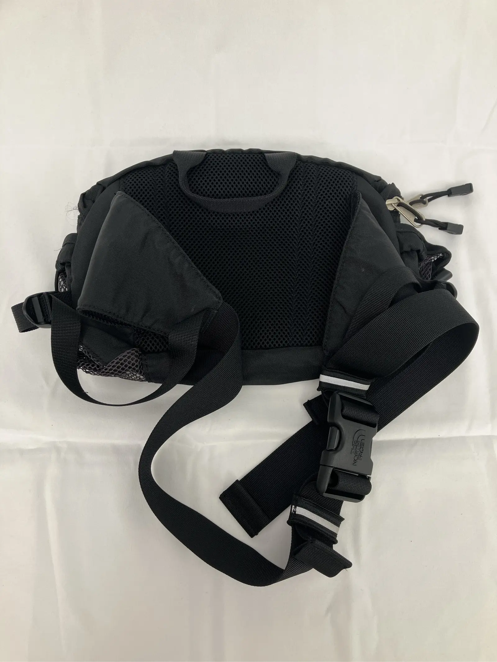 https://r2-worker.digdig.jp/product/43bd1d21-6dfc-4fa8-b597-91ca2be57def/351d0e63-23f3-405a-8e3c-cb2a9f1c8b8c