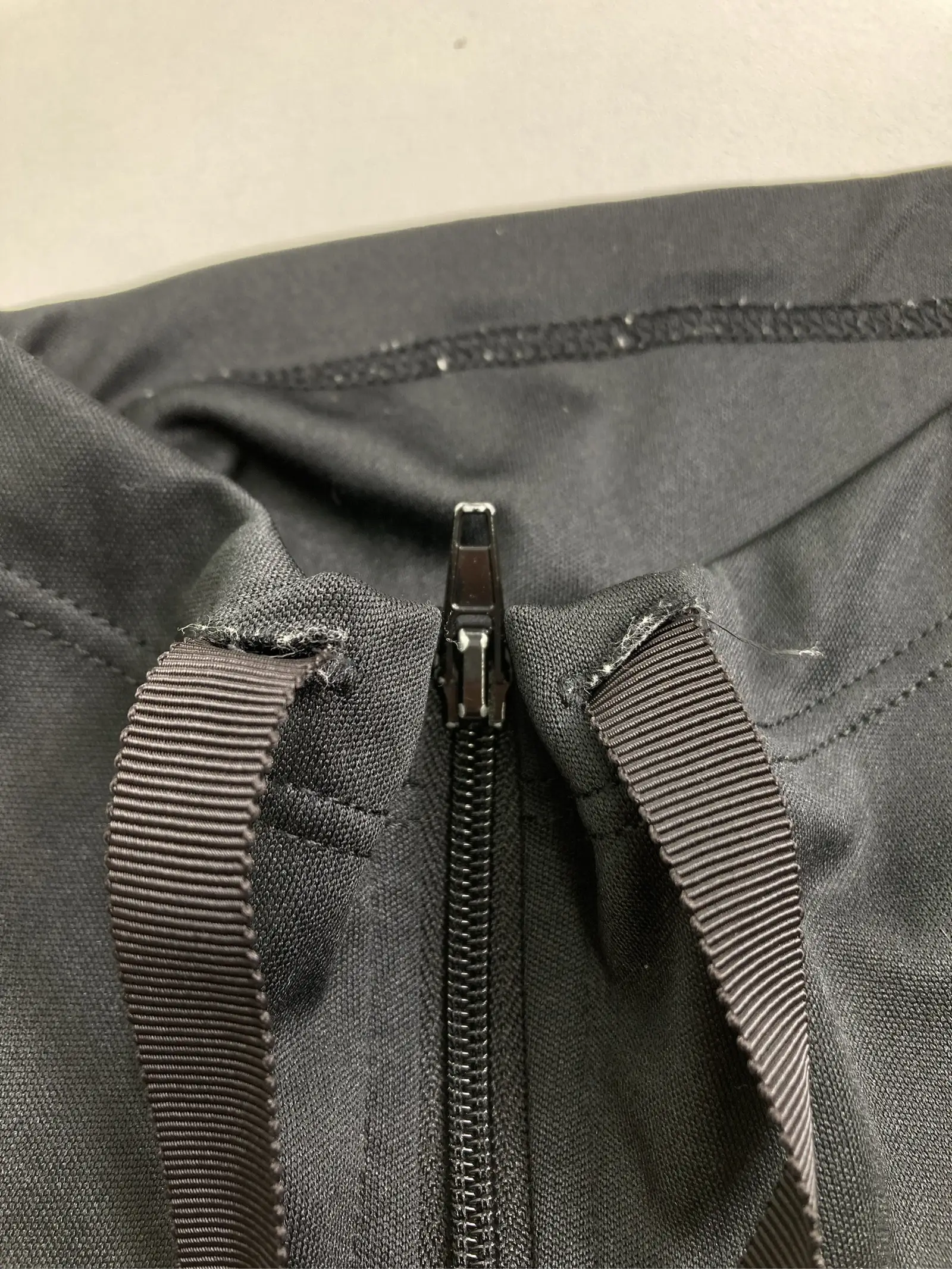 https://r2-worker.digdig.jp/product/43d77726-c0c2-472f-9743-beb5999a1ce5/9bd4670c-69b3-4015-9b5a-609176df2cb6