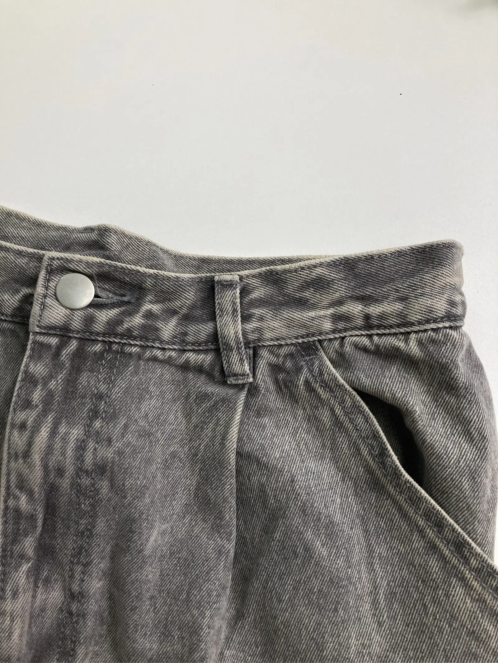 https://r2-worker.digdig.jp/product/43f71e0f-8d01-4d8c-b6d3-6e11ed3812ff/d4ef3c3c-c9aa-4188-87cd-fc9d2f98f14d