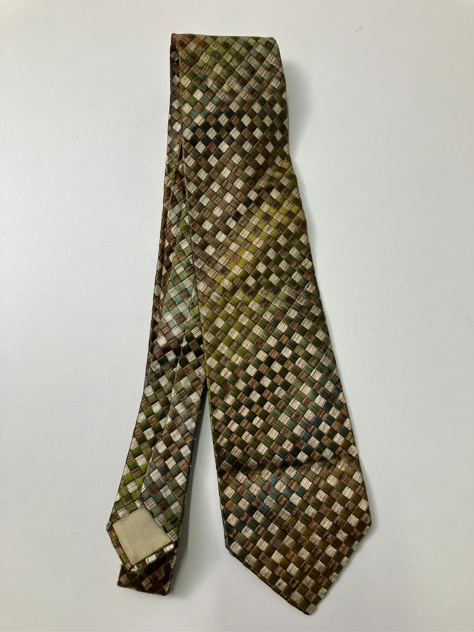 https://r2-worker.digdig.jp/product/4411aeea-f662-456f-a169-ffc3c54dc16d/9b0fcbdc-21d9-4d83-8495-86c21e85908b