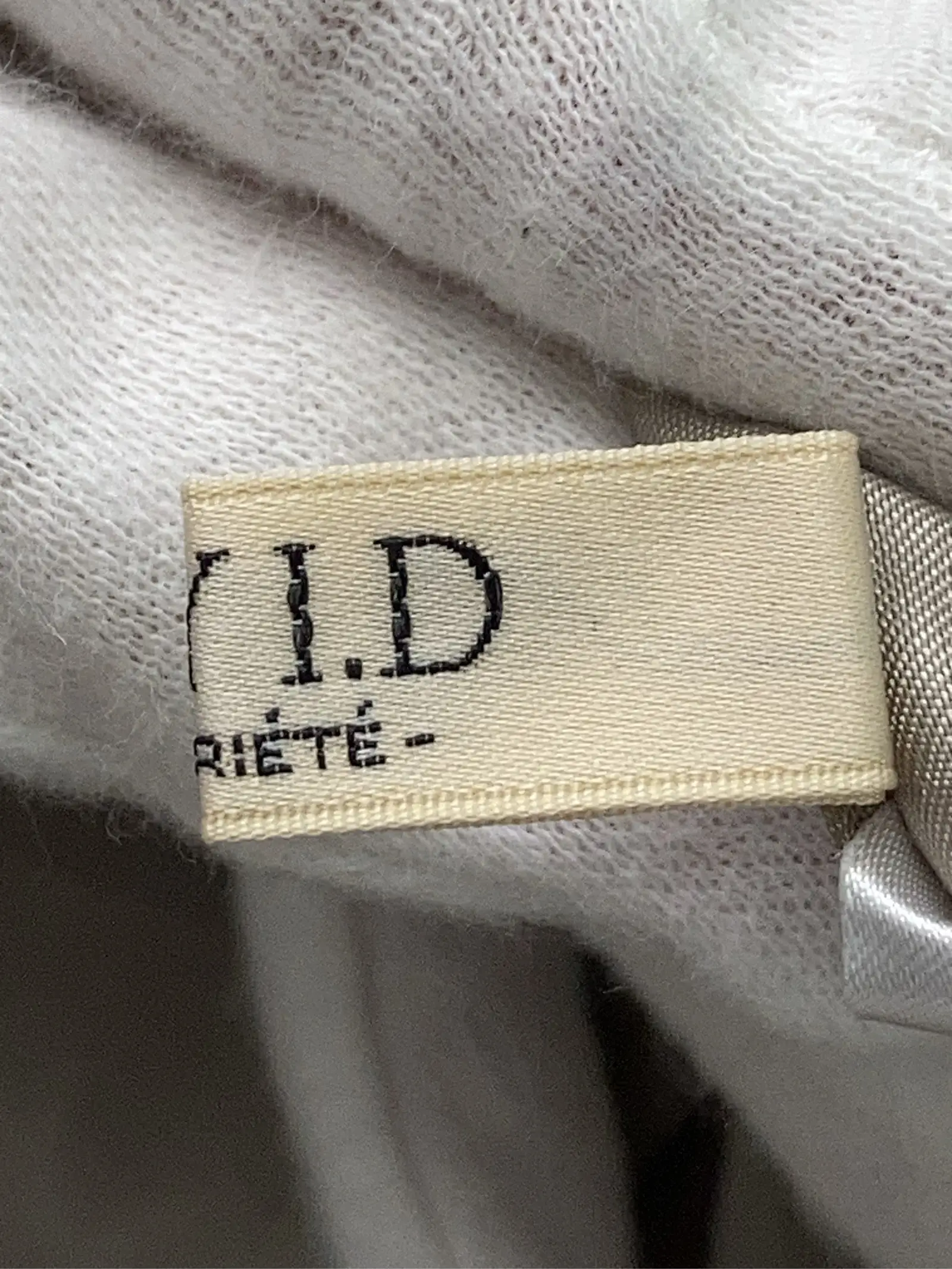https://r2-worker.digdig.jp/product/4413ca92-2926-4410-8ee7-bd4158630cd7/264ca2af-fea1-4ade-b7d2-a95f7da71b5d