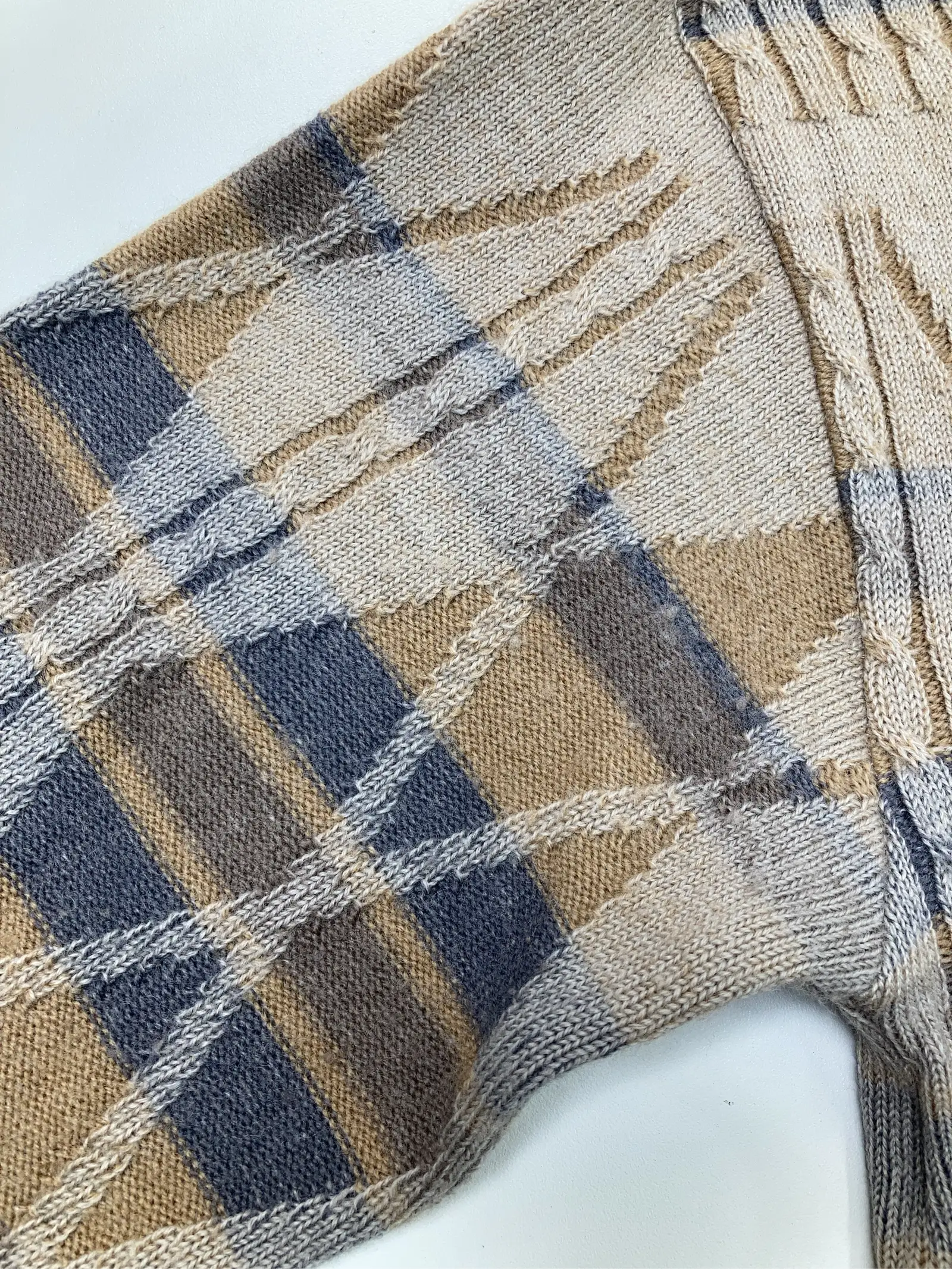 https://r2-worker.digdig.jp/product/4428f094-9253-4fb4-bf39-8d34ab4ec88e/2cefb693-da51-4073-8354-5aef91349ad0