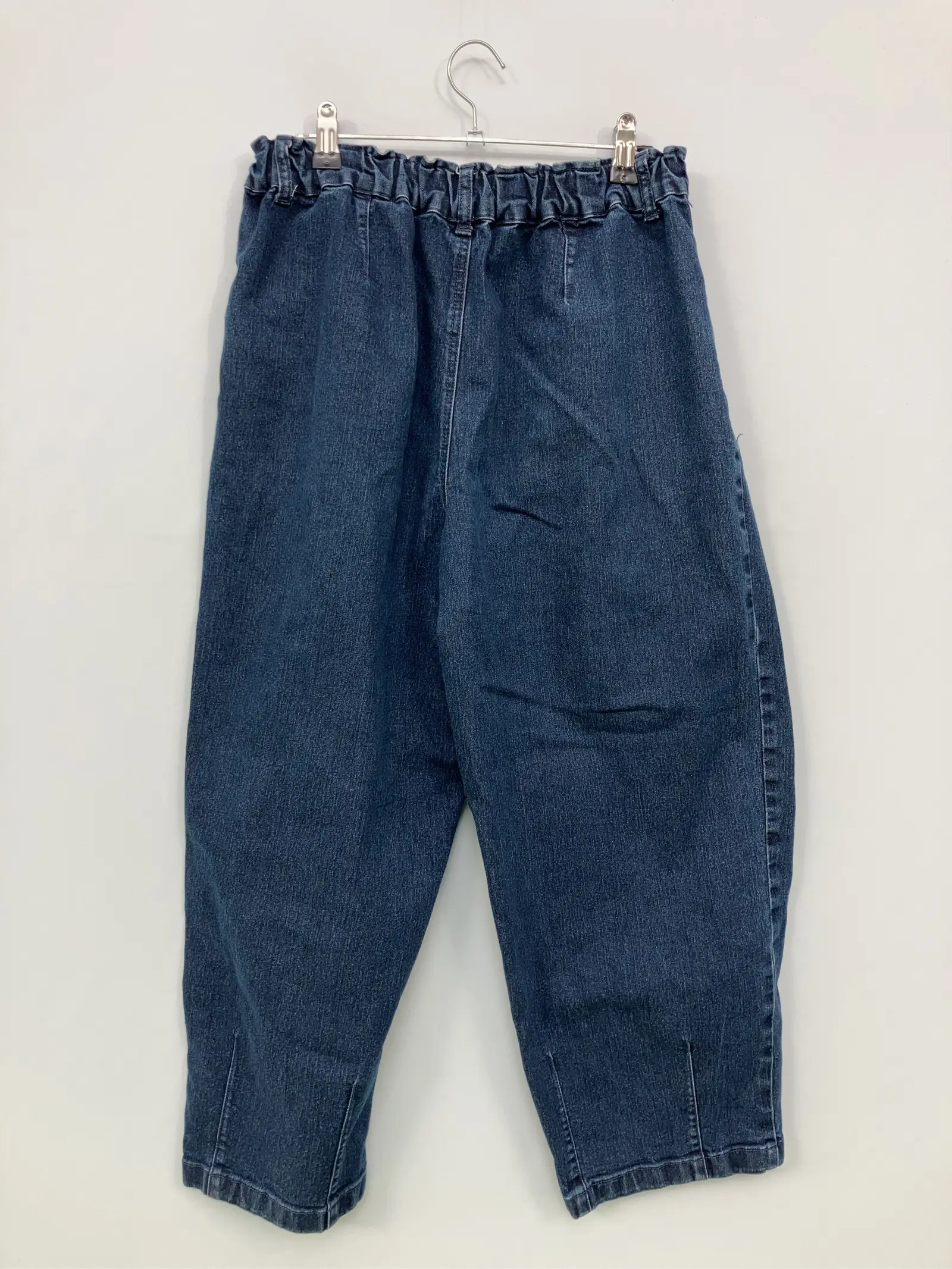 https://r2-worker.digdig.jp/product/448fbeba-4947-4799-982f-b49b6805d936/7a6319d8-7970-4c04-a898-64d002bf5eae