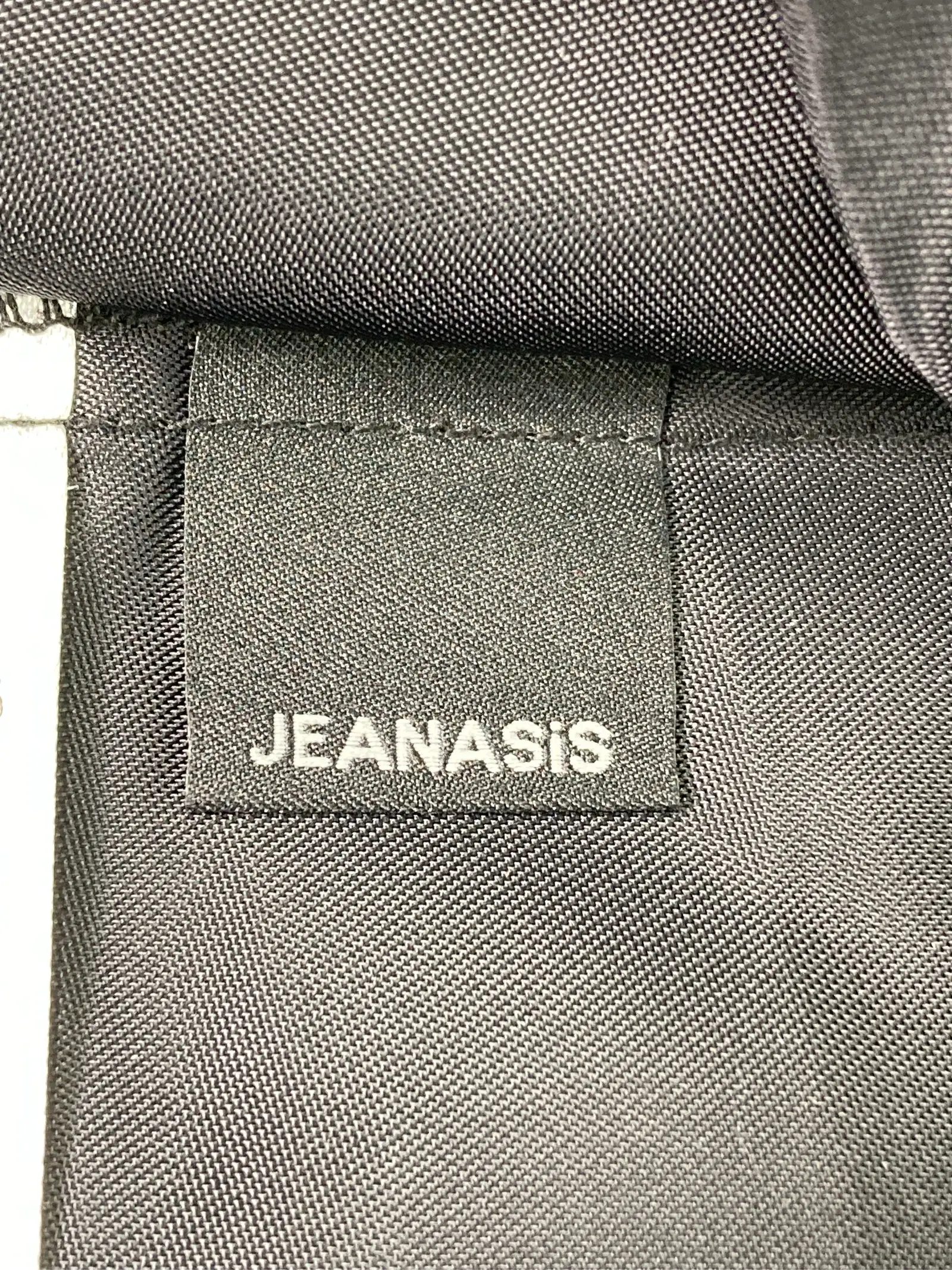 https://r2-worker.digdig.jp/product/45c3a685-621c-4a1f-90b1-4203c78f195b/d3adbcb4-13e0-49e4-b1af-42cb7cc1ce1d