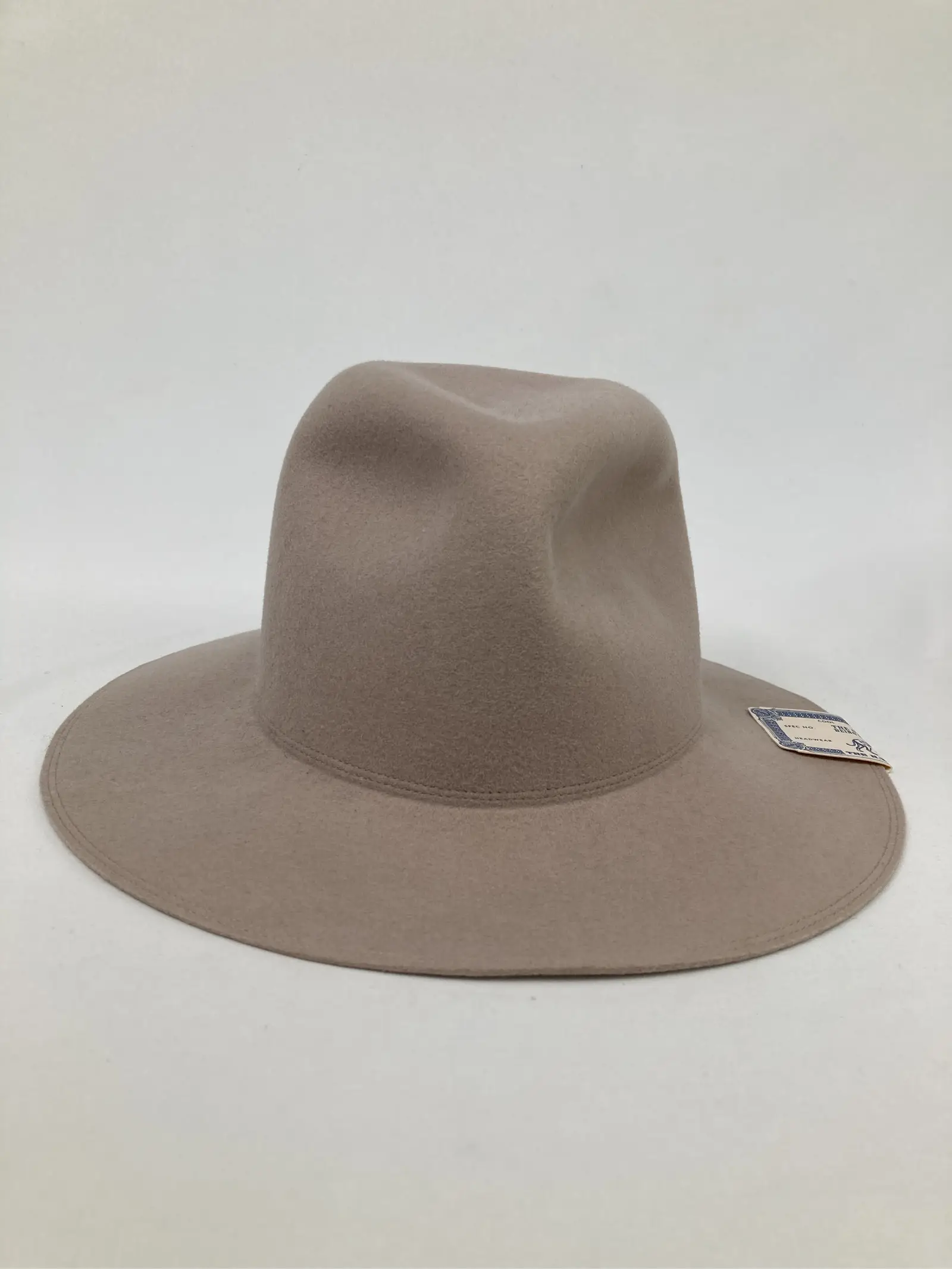 https://r2-worker.digdig.jp/product/4608a128-29b6-42c3-be15-4b5cf567eb5d/1f052394-7946-44d8-a63d-5b25925a3d23