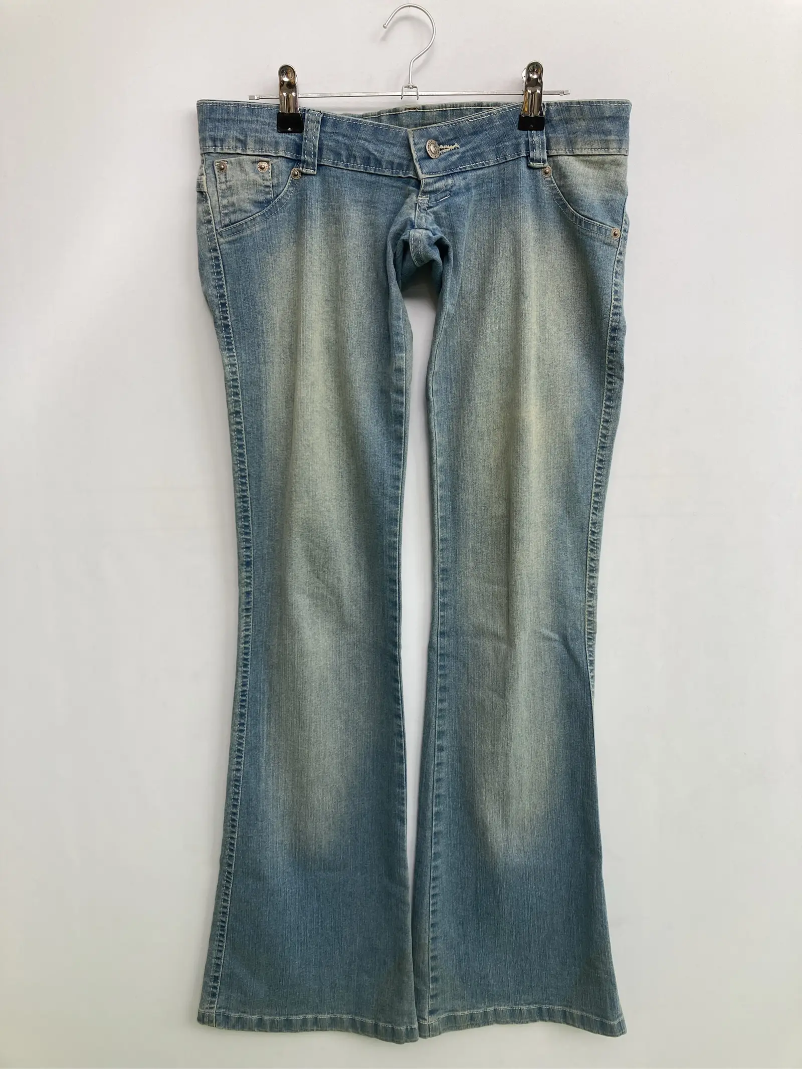https://r2-worker.digdig.jp/product/467f277e-0bad-4a03-aa97-944a4f2a5771/df94f90d-9e44-4482-9c05-2c314be7e7c2