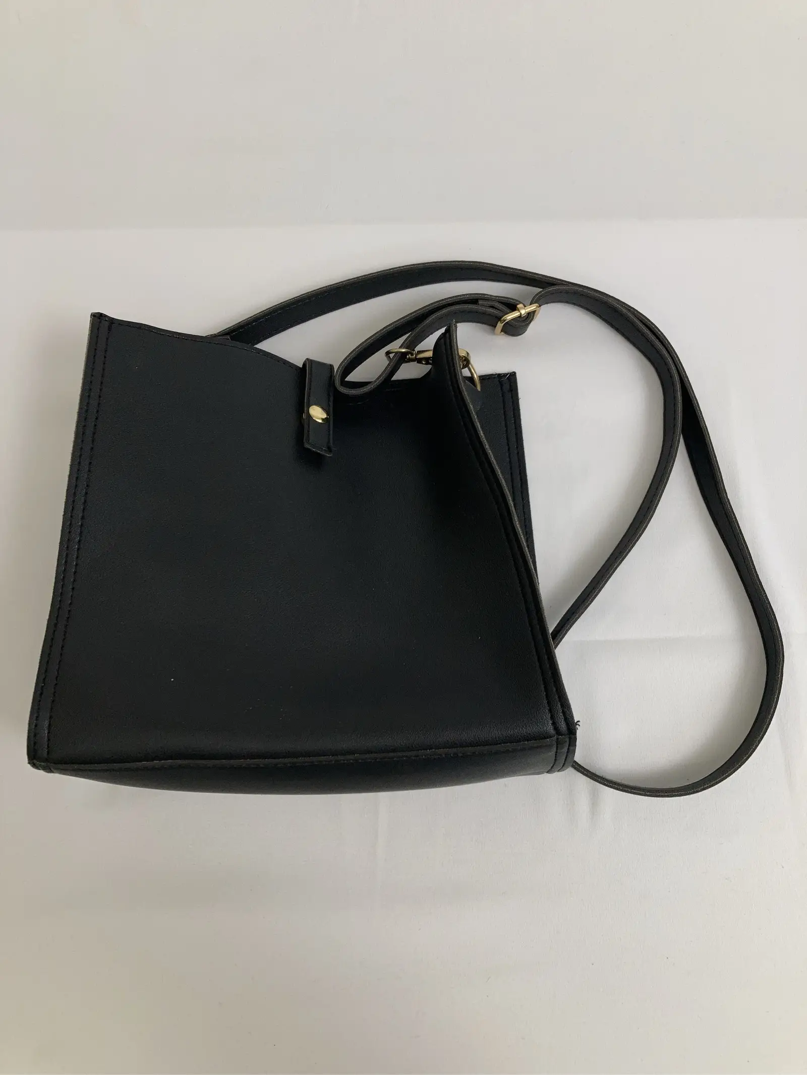 https://r2-worker.digdig.jp/product/475b8d3e-a053-46a9-acec-35e8c010c76b/ee089166-135a-47c0-8a95-c537cb14df2a