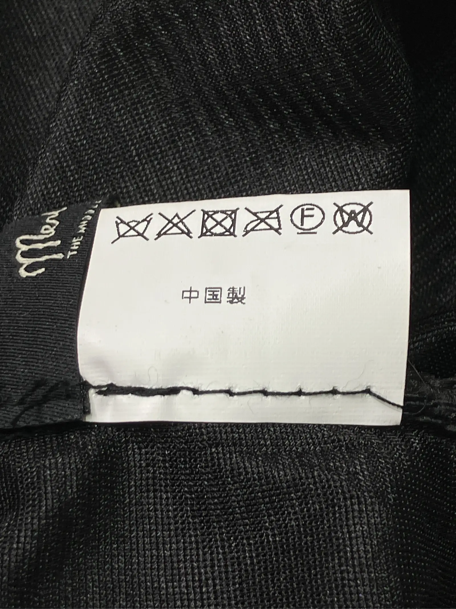 https://r2-worker.digdig.jp/product/475f8e27-f27e-43e7-8291-6d66cd04ca93/7fd596fa-ec48-4336-9161-7b6c72d03053