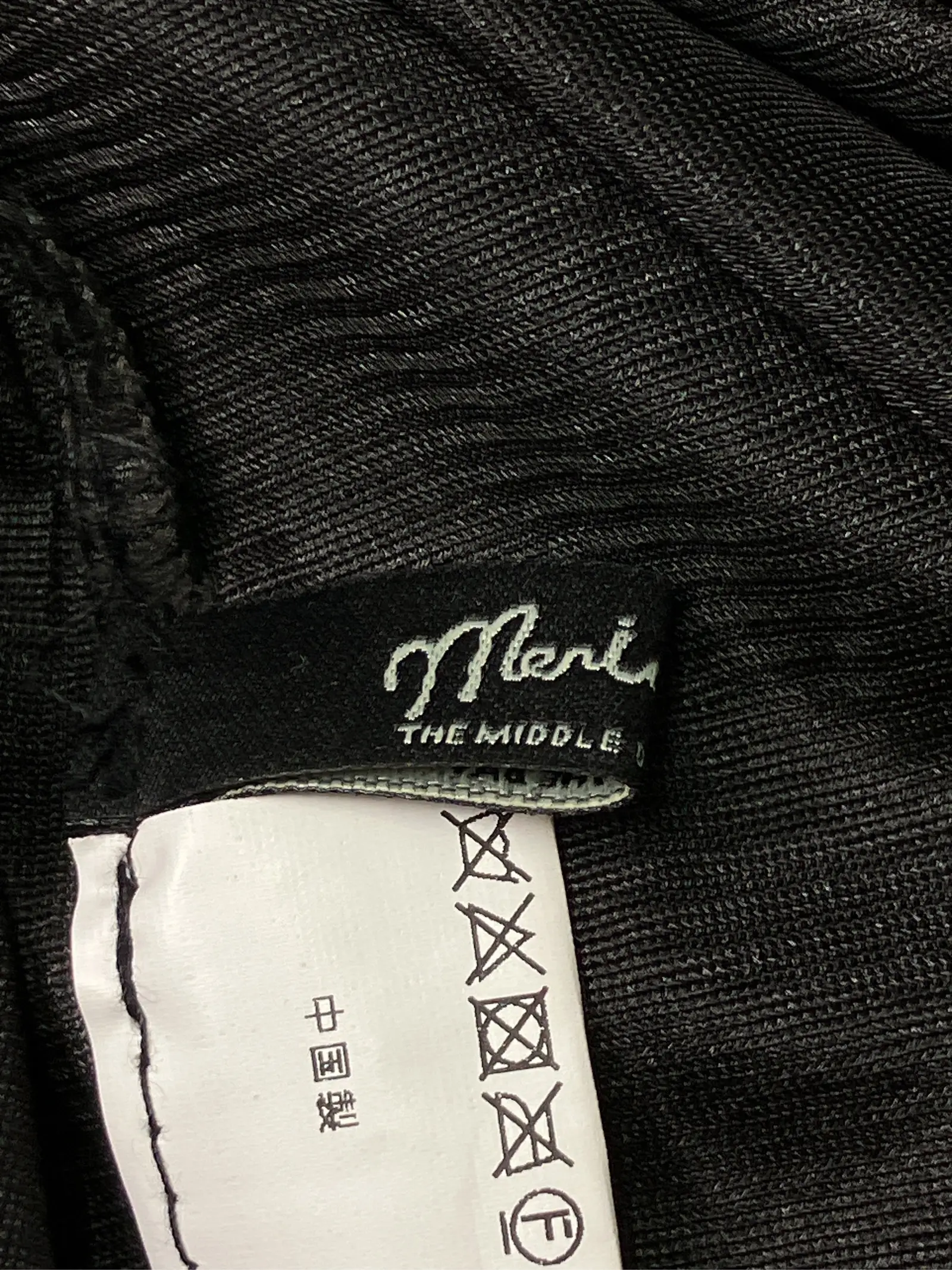 https://r2-worker.digdig.jp/product/475f8e27-f27e-43e7-8291-6d66cd04ca93/b08e9f99-3d76-4d66-bb16-76df67fe0efe