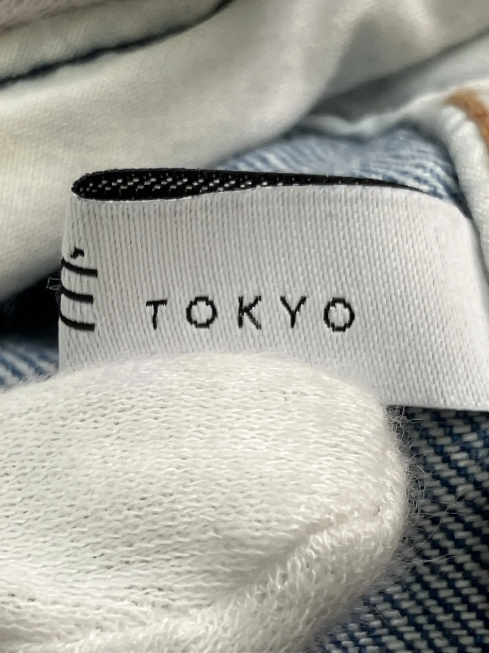 https://r2-worker.digdig.jp/product/48594b0f-2041-4662-9cde-4ca30ea83c3e/06893850-ad55-44d8-8d16-62a831c066f2