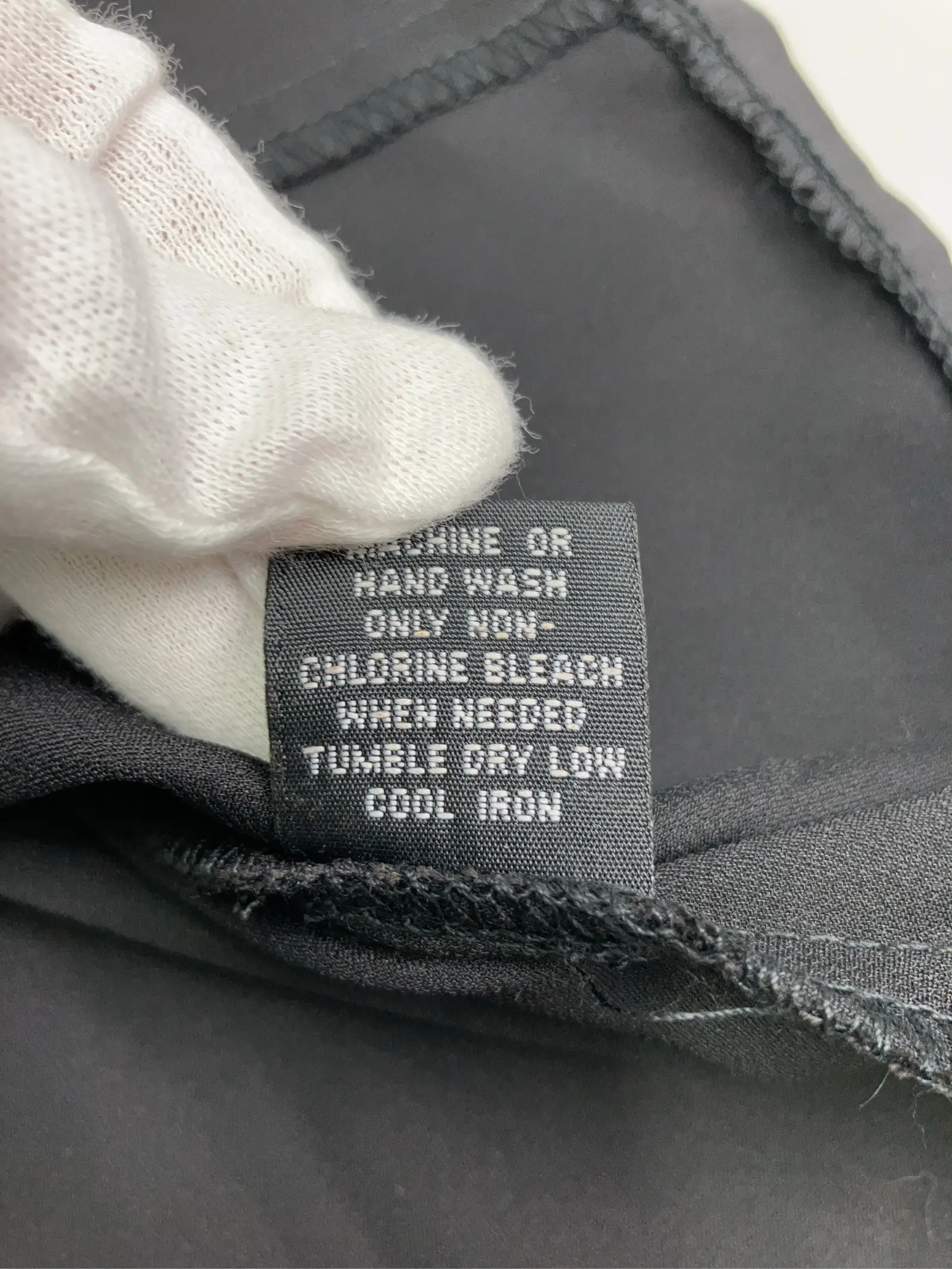 https://r2-worker.digdig.jp/product/4861492a-9354-48c7-80c4-ee2d768763e9/57940e6c-ac81-4c96-9614-ed4a509cc3d0