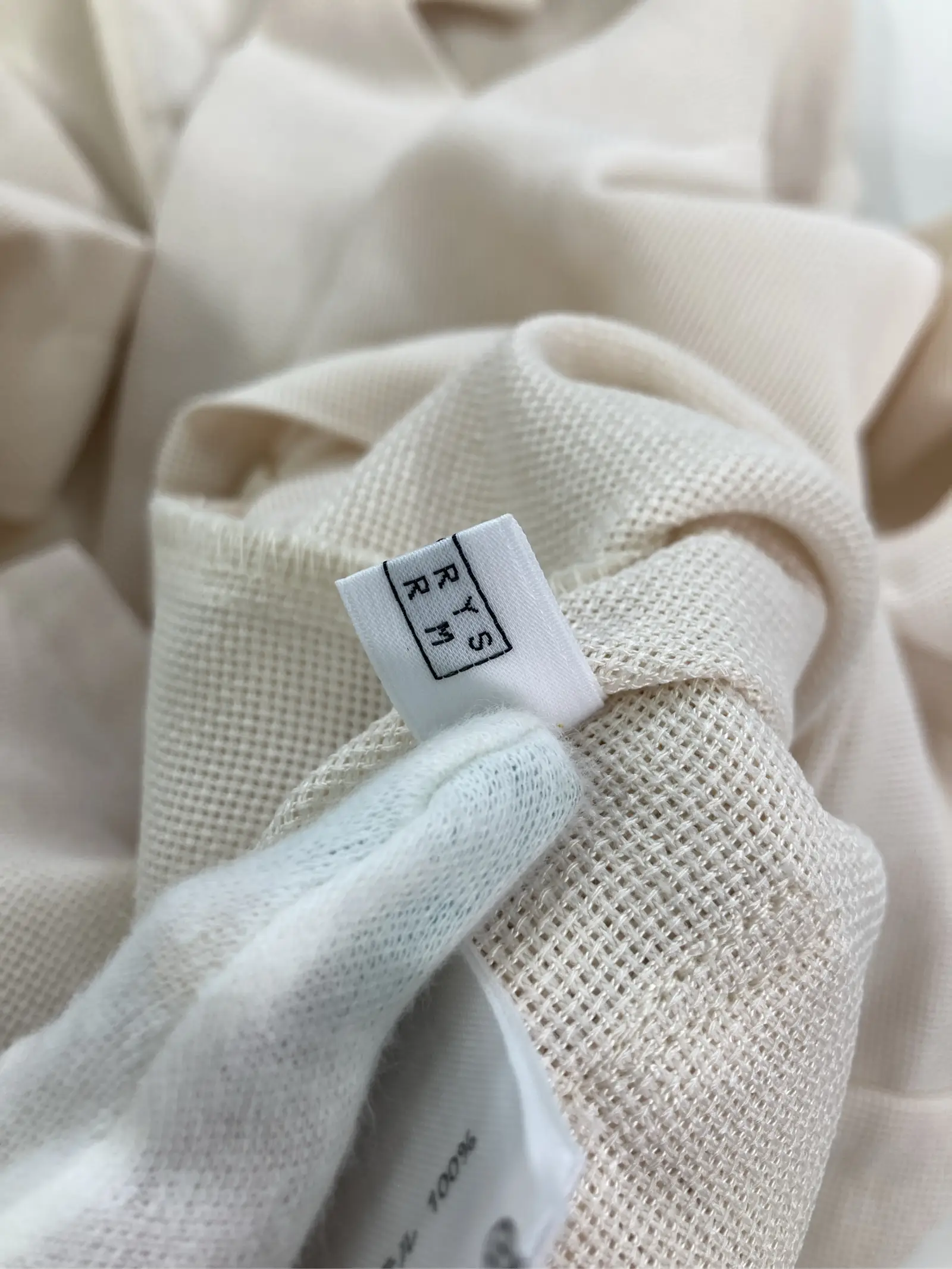 https://r2-worker.digdig.jp/product/487aa7ba-e3be-45d7-8123-64bc53661674/282518c3-c8be-4b5f-89f1-c8dd13ea2295