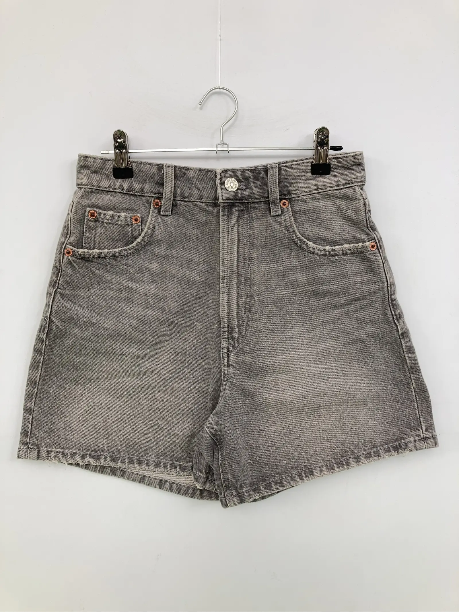 https://r2-worker.digdig.jp/product/48e6c34d-5f04-449c-b5f6-c0ad7161d213/74ed795e-aa57-4a93-9d5e-67098b10519e