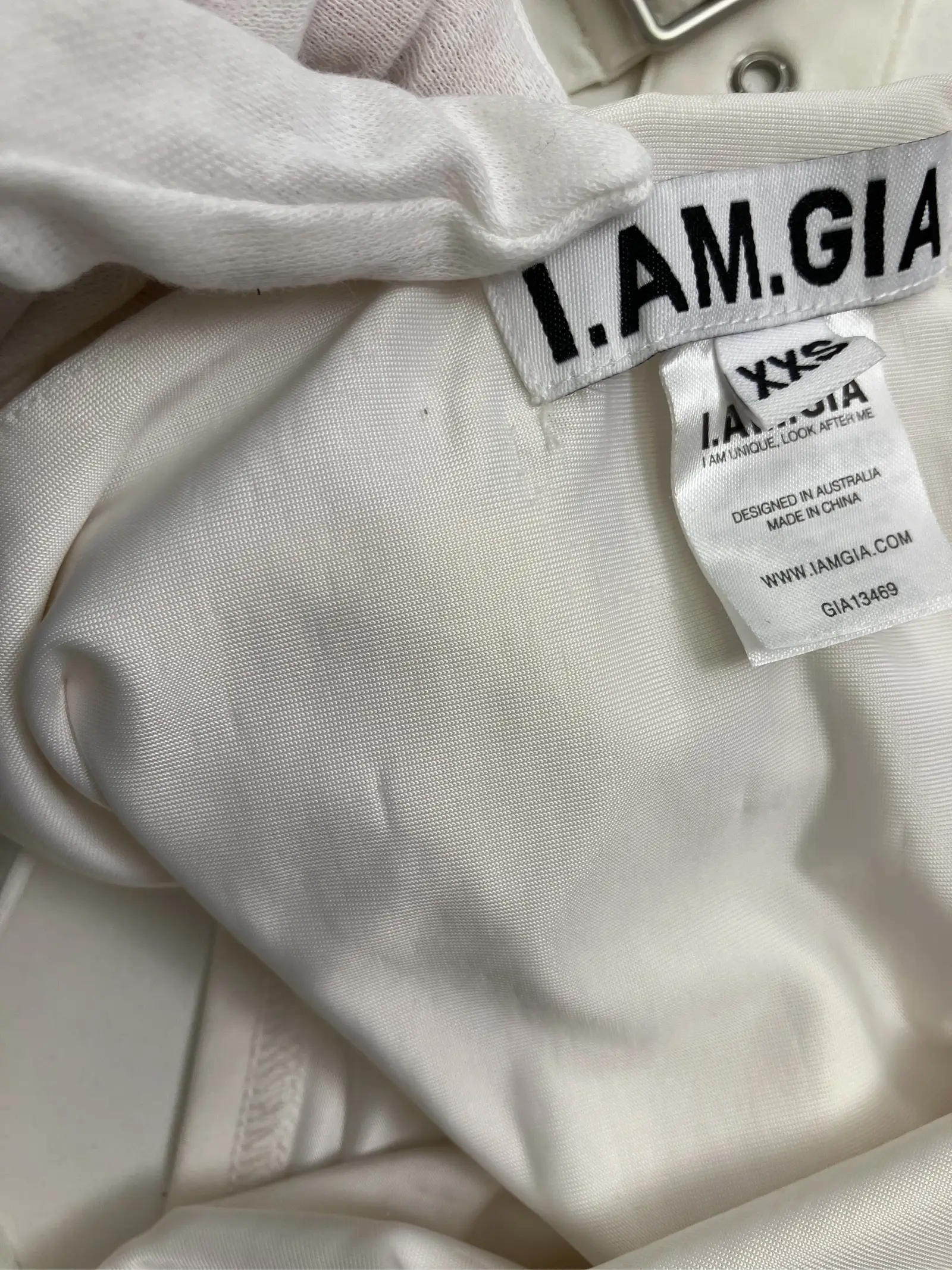 https://r2-worker.digdig.jp/product/4963527b-8afc-4162-b219-ad21cc5dad78/110f7ba9-c250-4550-b1a1-576113495484
