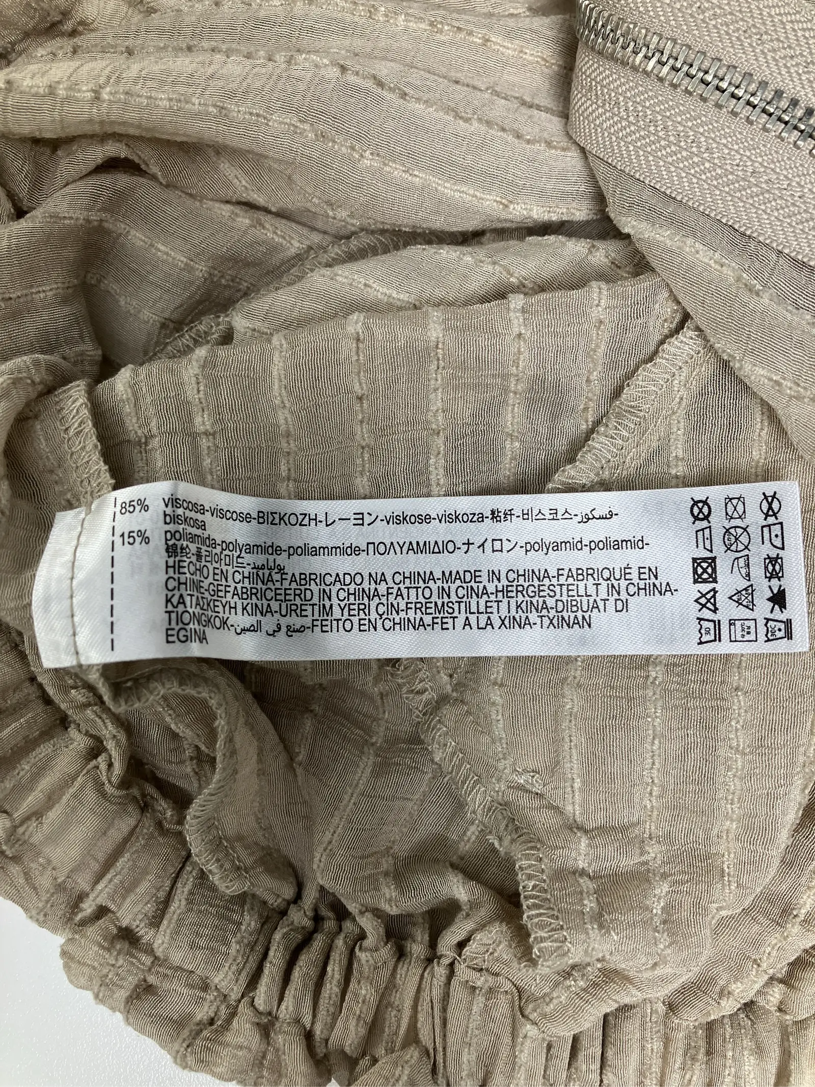 https://r2-worker.digdig.jp/product/4966f006-47a2-497f-bf7d-33524d6d5692/87e19ccf-3822-4a08-a8d0-2e28224dd299