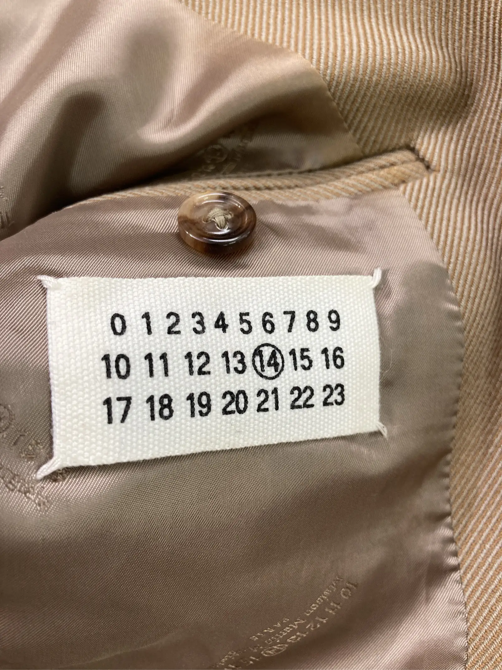 https://r2-worker.digdig.jp/product/4972fbdd-9f57-45af-82a3-0f0ce7d0c079/2bb3675d-b6ed-4945-a645-98967fe48da8