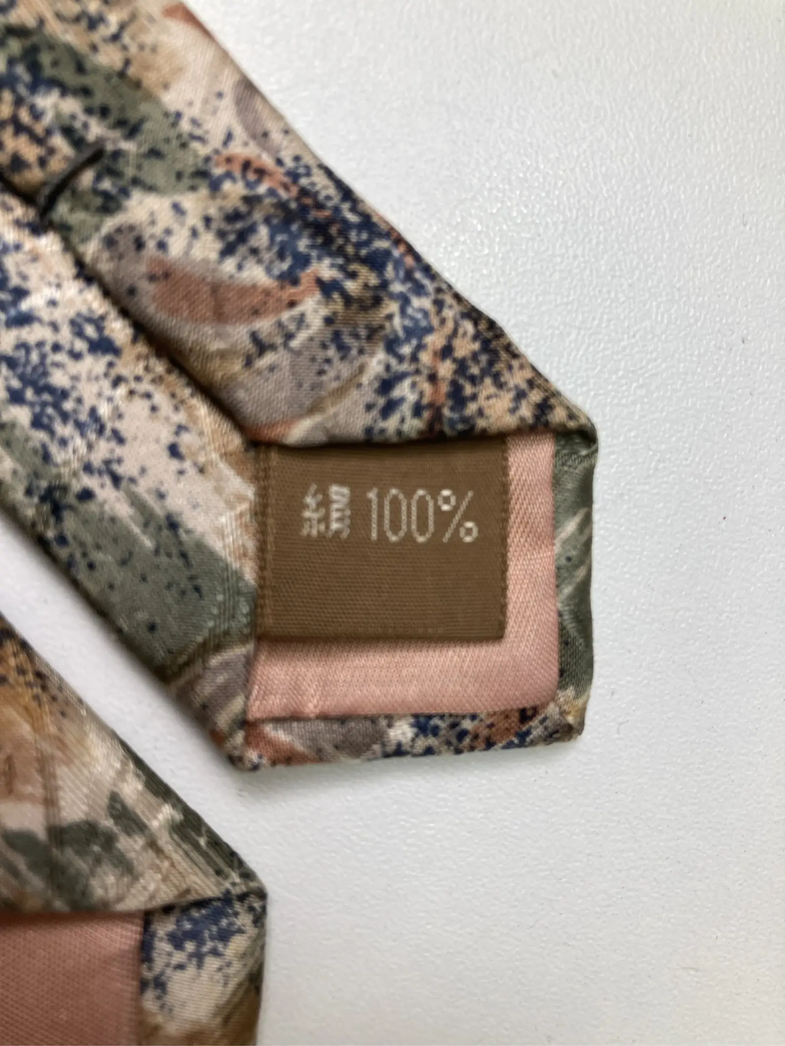 https://r2-worker.digdig.jp/product/4976c4db-ae91-480c-93f7-50be192dc0ff/09c88c92-165e-4436-a8d7-1af610355f0e