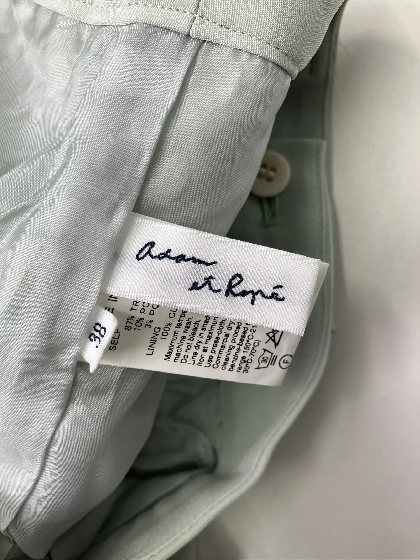 https://r2-worker.digdig.jp/product/4a03ae0d-4163-4055-b761-243528b18e53/5b7f25d6-aef0-4ed7-b47d-cae30fa8df21