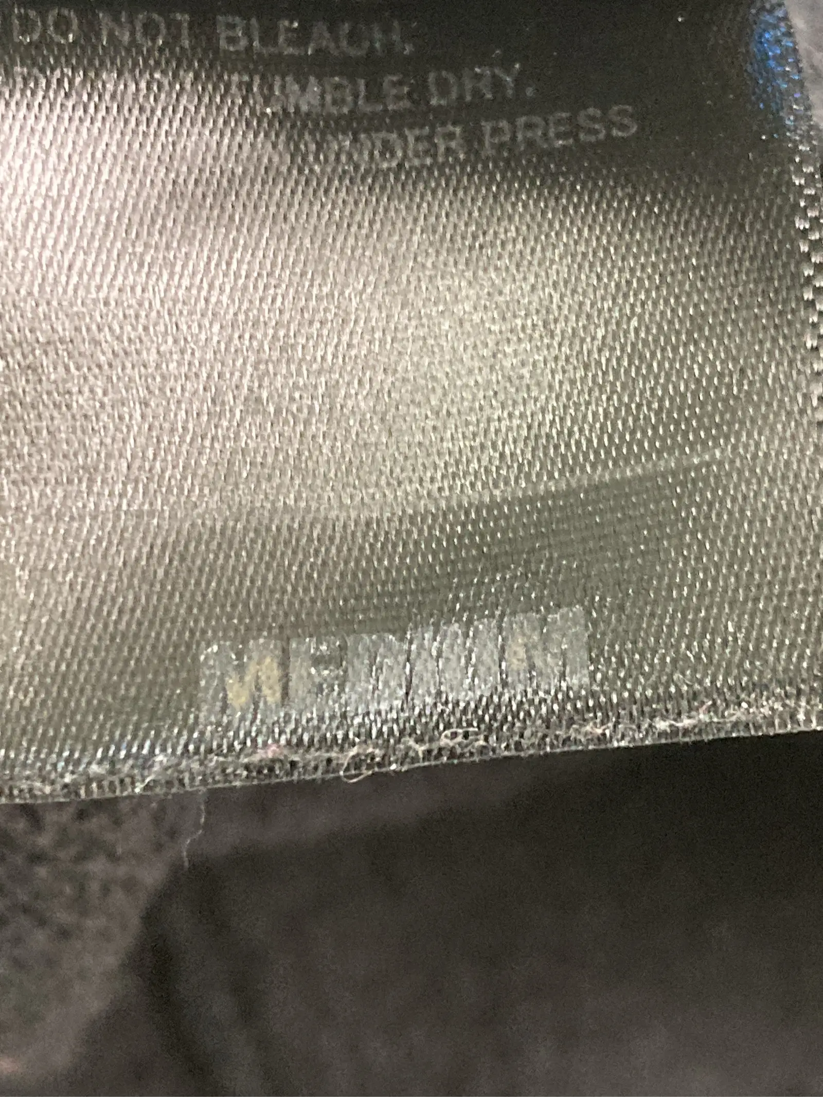 https://r2-worker.digdig.jp/product/4a20d647-298d-47bd-8678-251b621951af/460c38b5-d7dc-4a67-bb51-a76d7c4f3bf9