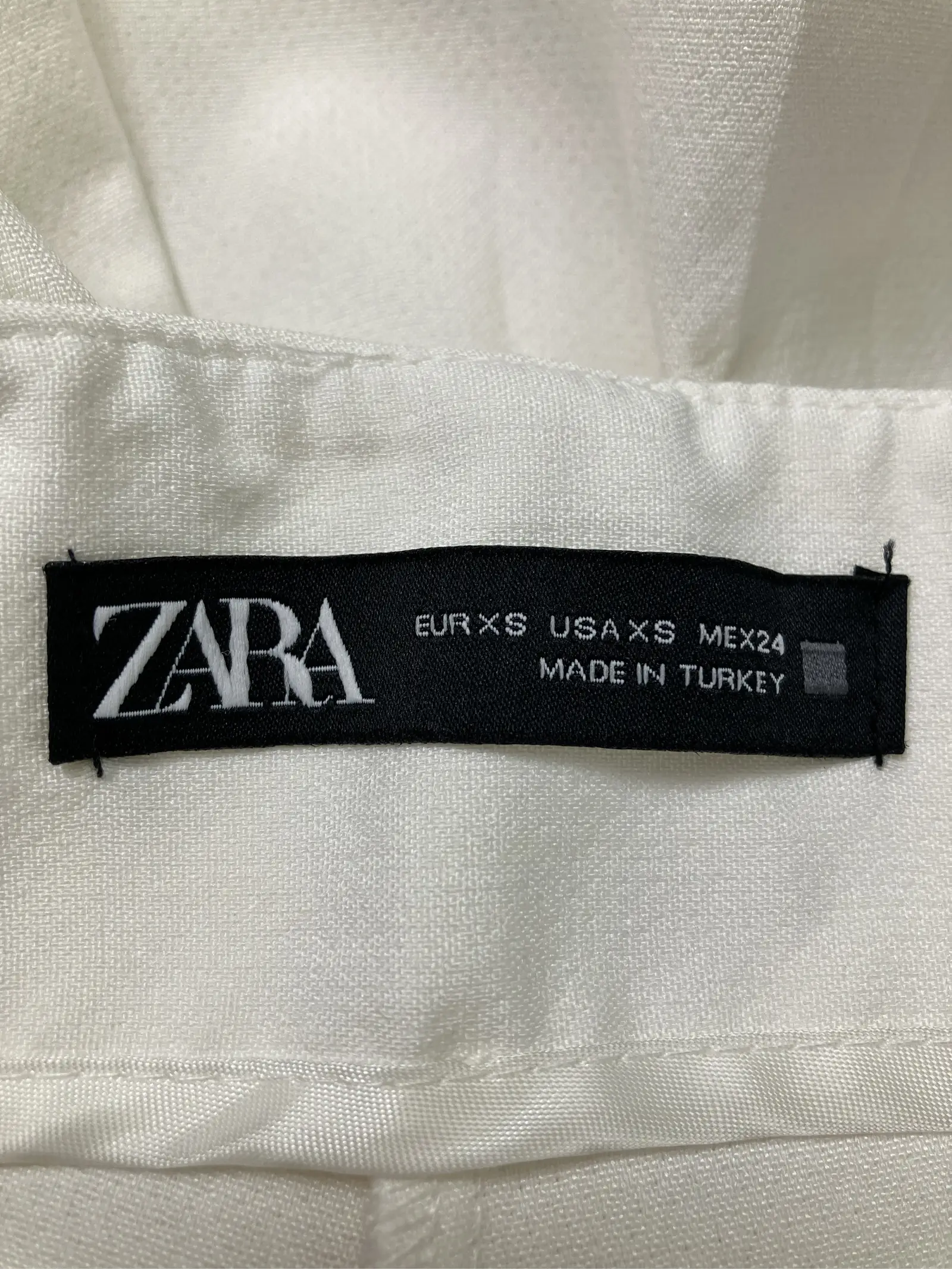 https://r2-worker.digdig.jp/product/4aaafa24-0ef2-4f17-ac22-6cb3087a5bd2/1f701487-44fb-4820-ba61-c3eff881e729