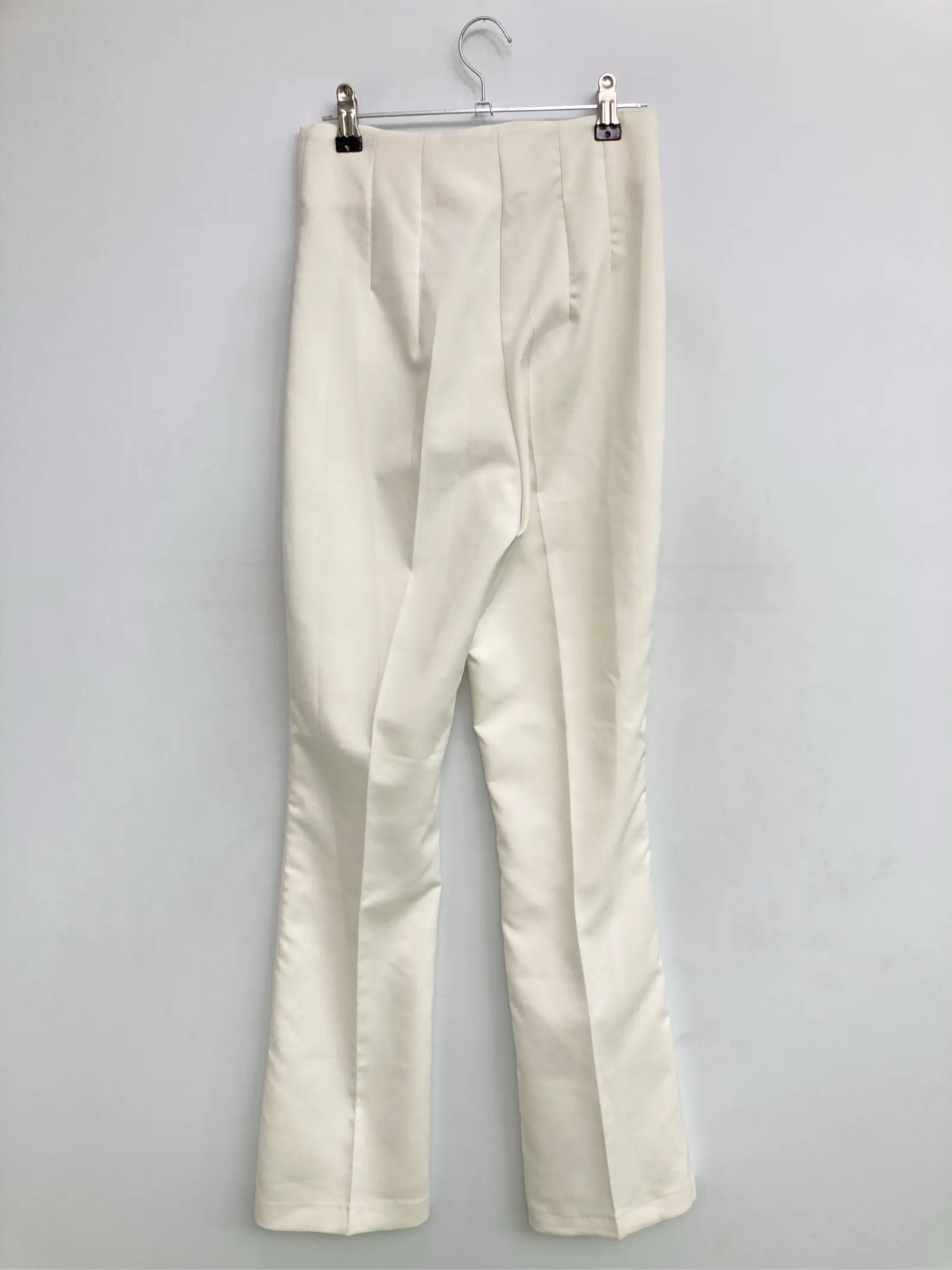 https://r2-worker.digdig.jp/product/4aaafa24-0ef2-4f17-ac22-6cb3087a5bd2/8b785bea-303f-4101-b108-a5ba20b23f40