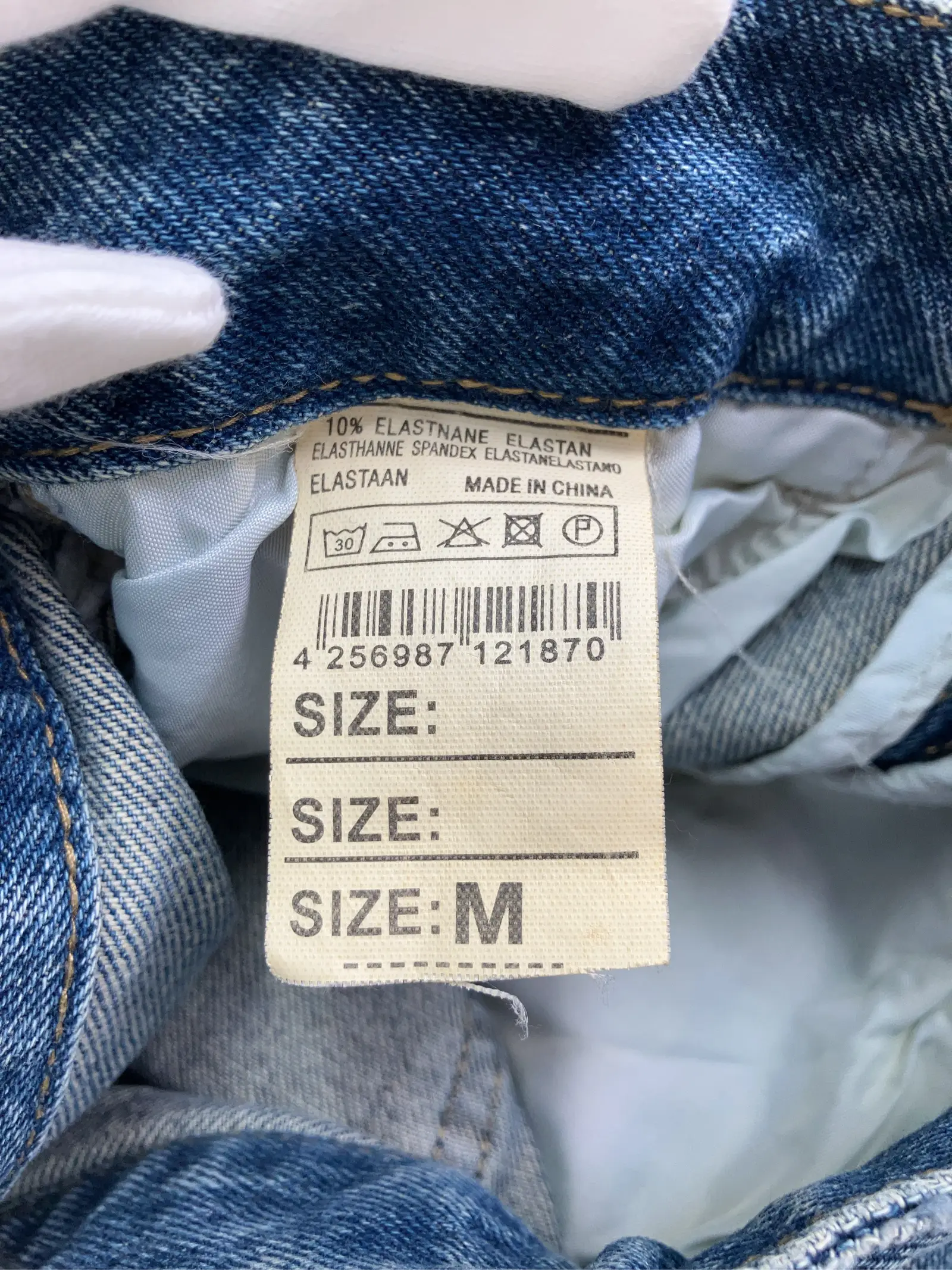 https://r2-worker.digdig.jp/product/4b52fb73-cc5b-4b8f-a901-9f9810715d3c/e7831756-75a2-4a89-97f4-3461a61b80bc
