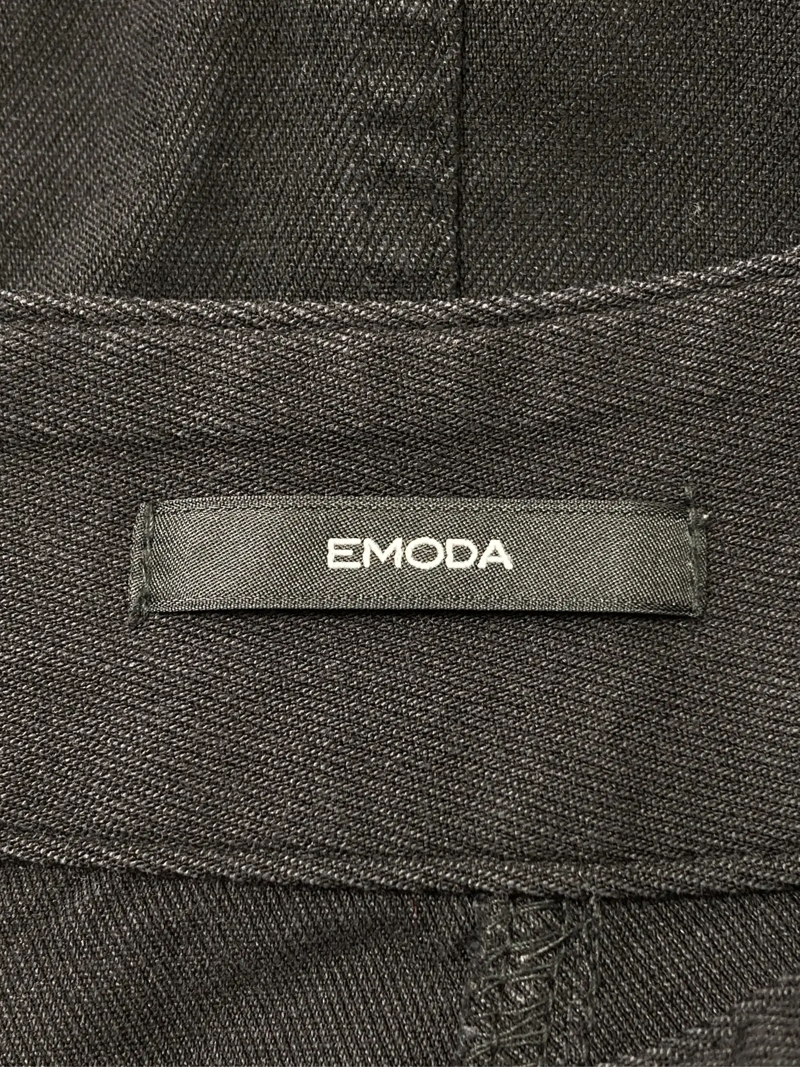 https://r2-worker.digdig.jp/product/4b995191-2d6e-42f6-b578-45960dbad7ab/ad5a7481-cf62-442c-8873-375ed11ca169