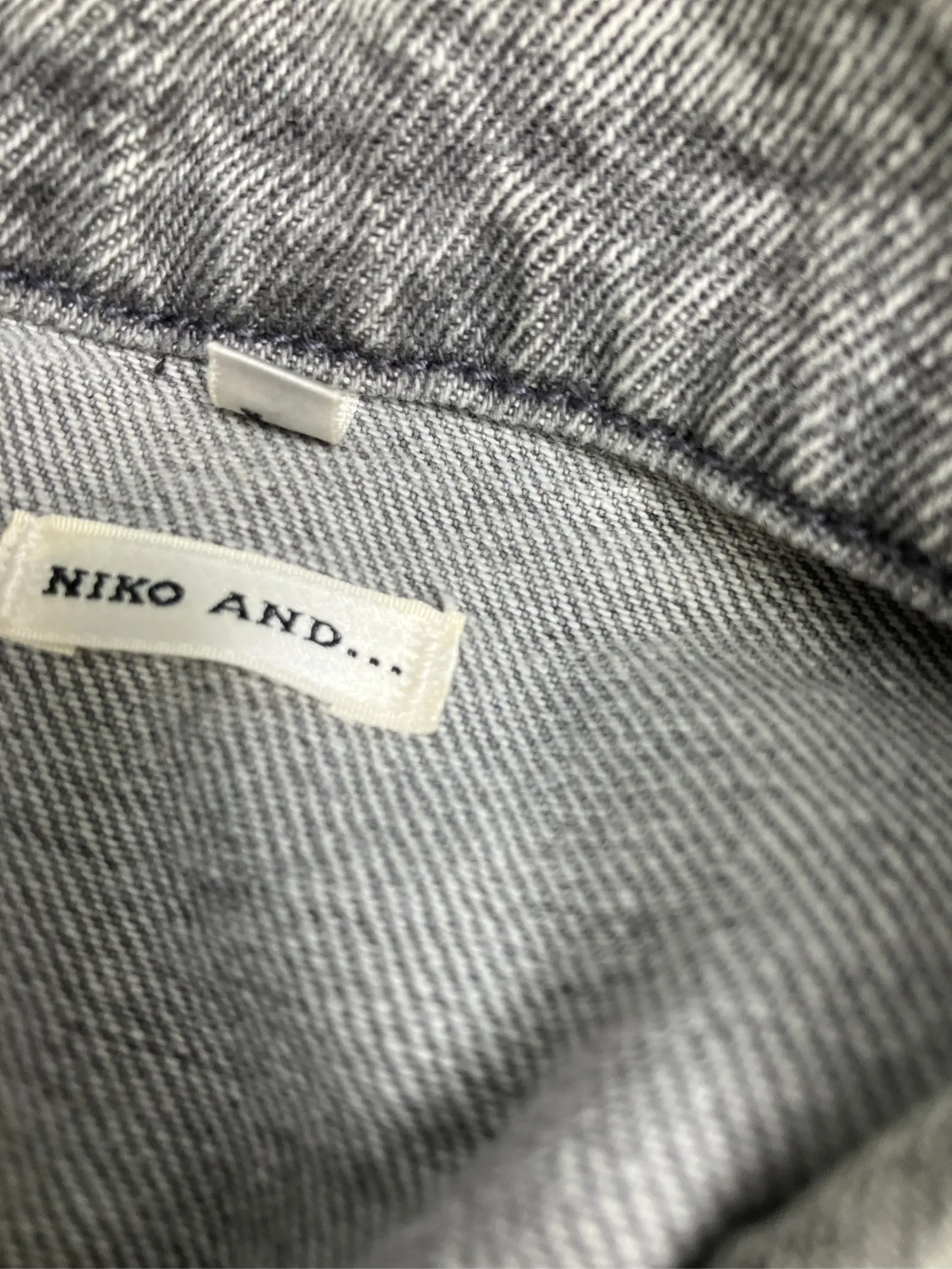 https://r2-worker.digdig.jp/product/4c0949a4-ccb9-4aa6-8ee4-ea9dab2a9da8/141d32c2-df4a-4471-86c7-3957aaa811a6