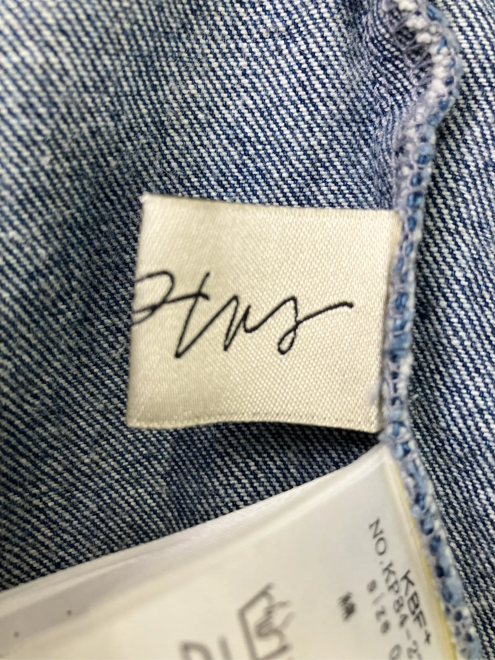 https://r2-worker.digdig.jp/product/4c11a354-a246-452d-9576-ac506878b95e/920130b6-12e0-440b-9d3e-5ad5dda7968d
