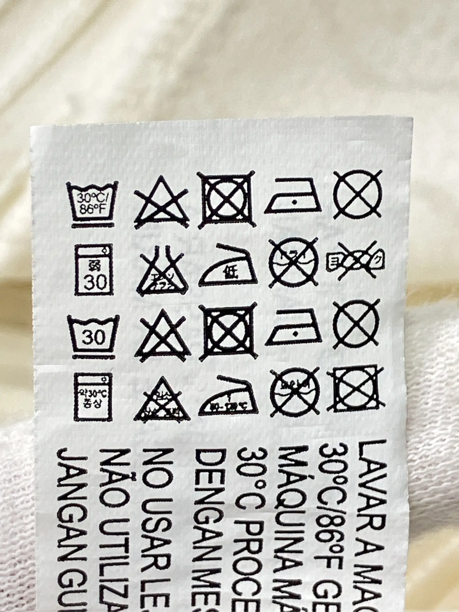 https://r2-worker.digdig.jp/product/4c320832-e649-42f7-b28e-780e91b52642/cb506f3c-b37c-4f3d-8ab4-356e87202444