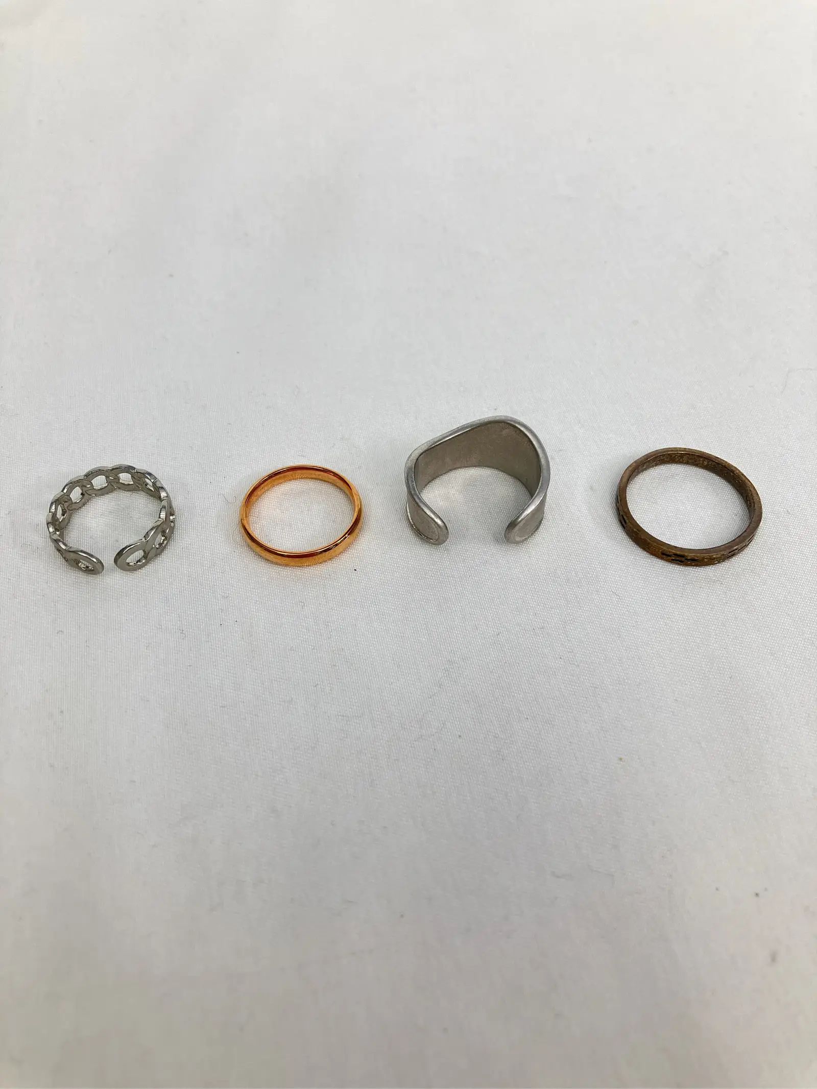 https://r2-worker.digdig.jp/product/4c4d9512-d504-4df3-a710-a34f45623539/9b112f26-6d41-403d-8fe3-a6738488feeb