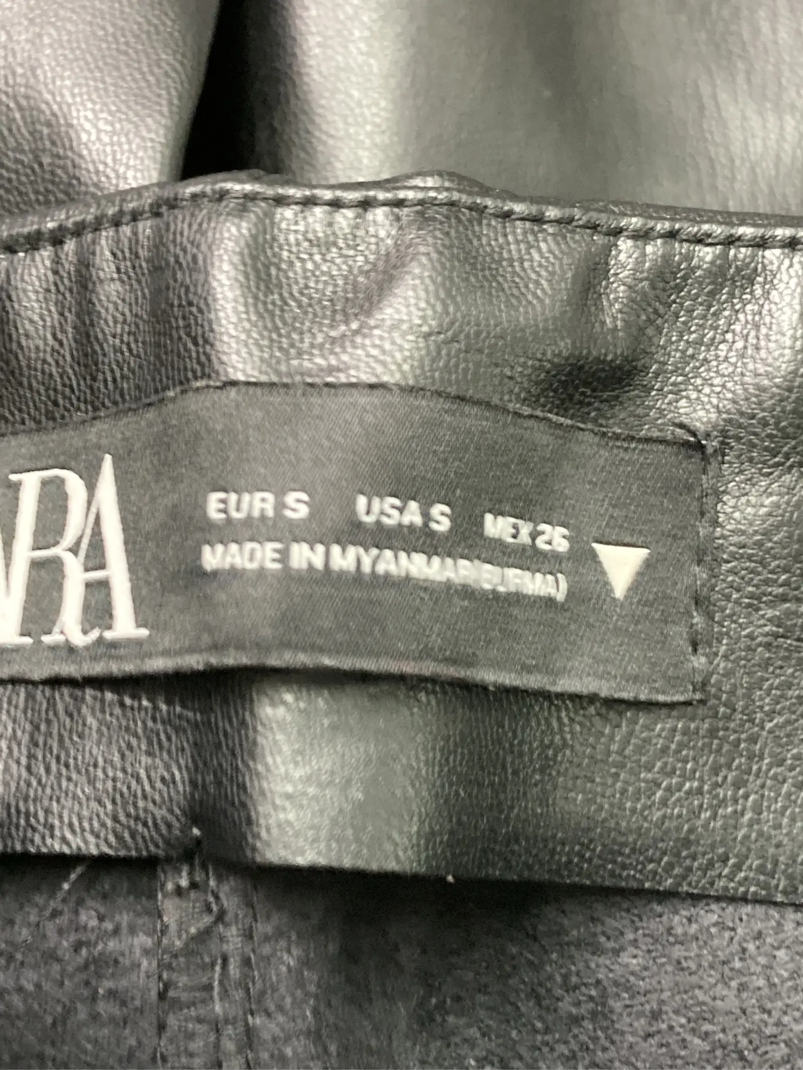 https://r2-worker.digdig.jp/product/4cb77ac4-2628-458e-a5e5-3e7fccef4248/2c3d245e-33bd-4a9e-89b8-c18161c654d4